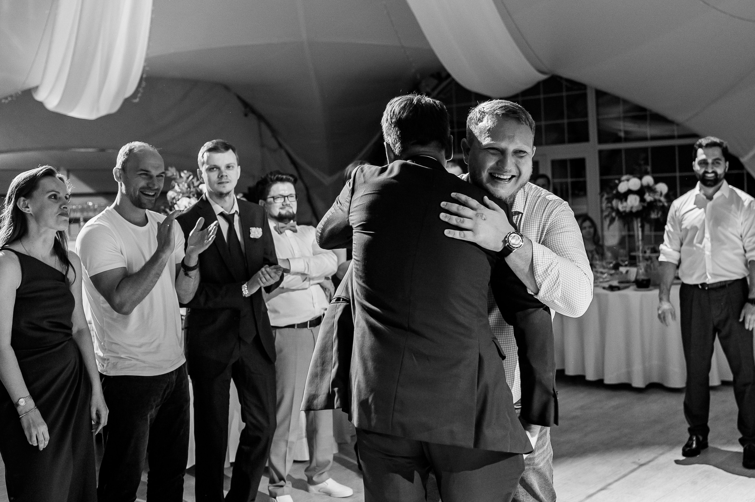 Свадебная фотосессия и выездная регистрация в Artiland. Свадебный фотограф Москва — Сергей и Татьяна