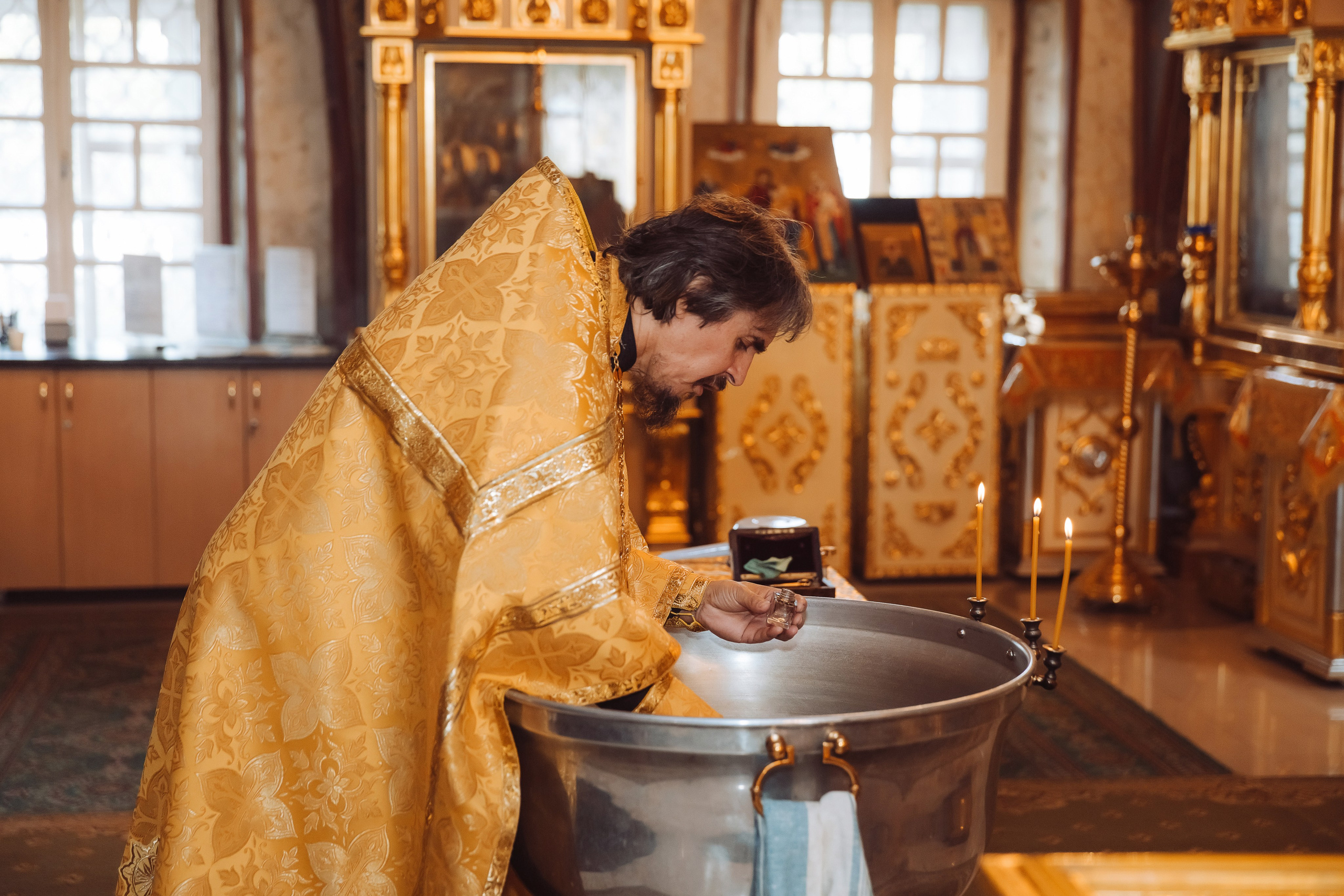 Введенская церковь. Свадебный фотограф Ярославль Ирина Волоцкая