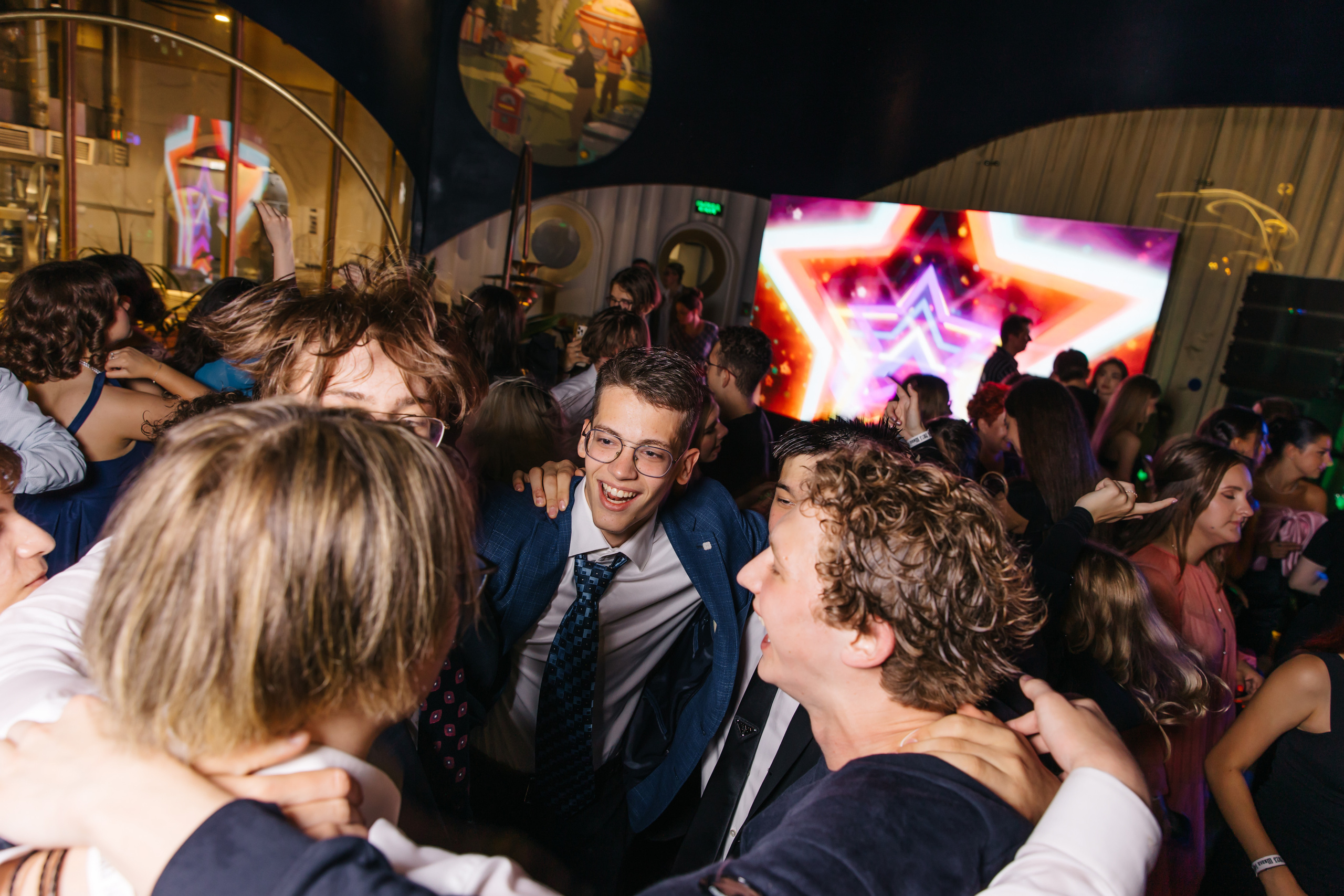 Фотограф на выпускной. Krumstudio фото, видео по Москве и МО