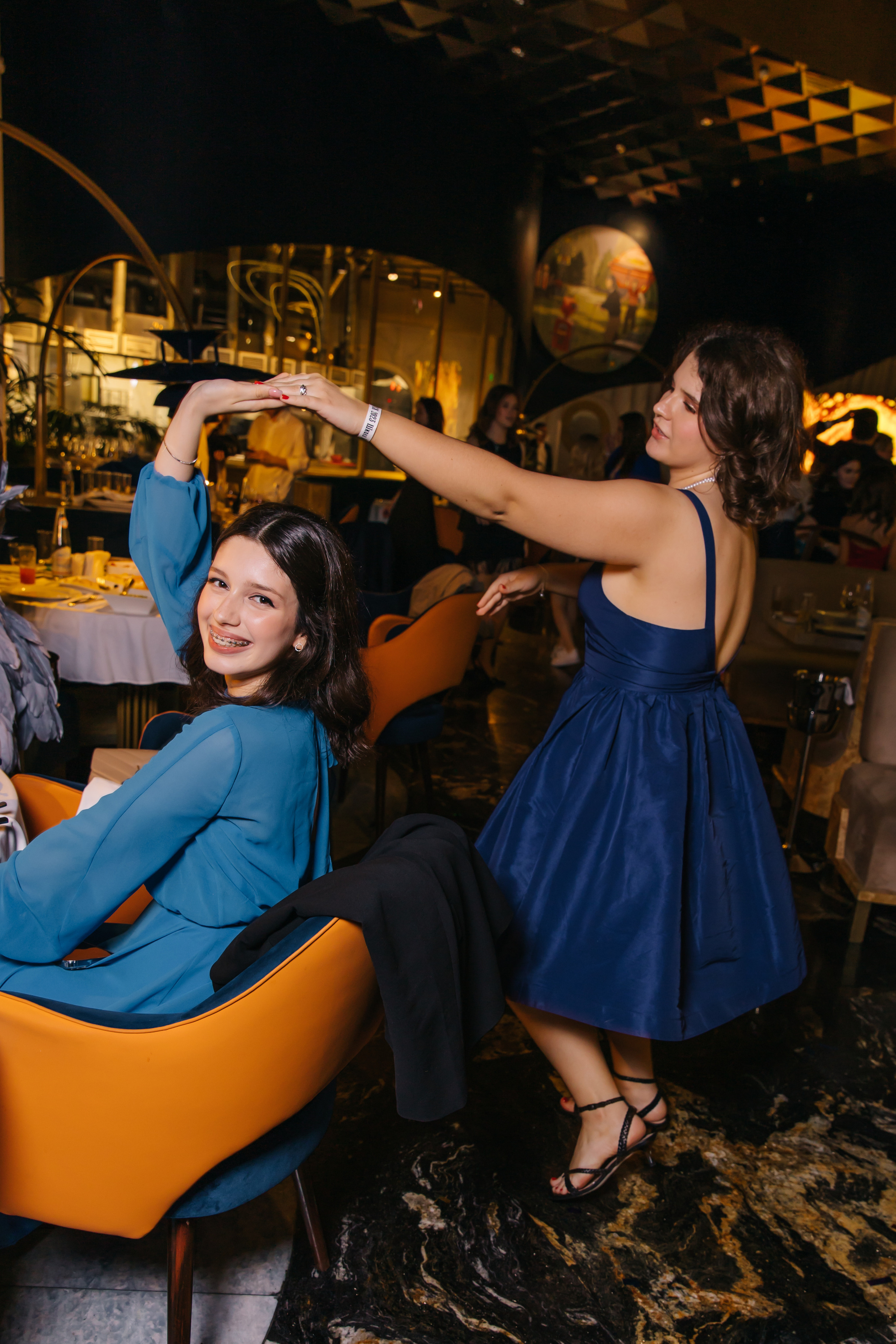 Фотограф на выпускной. Krumstudio фото, видео по Москве и МО