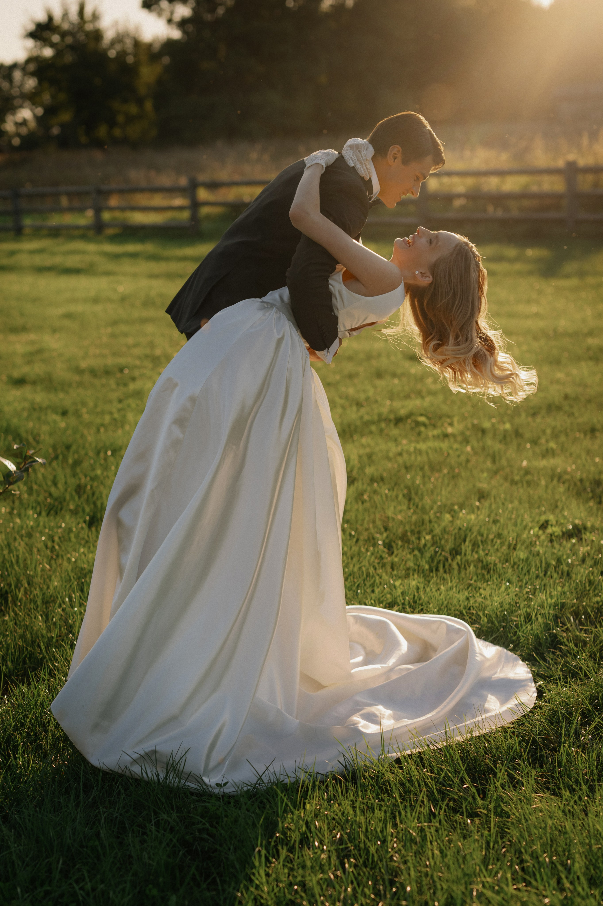 Скоро на сайте. Свадебный фотограф в Минске Тагай Наталья