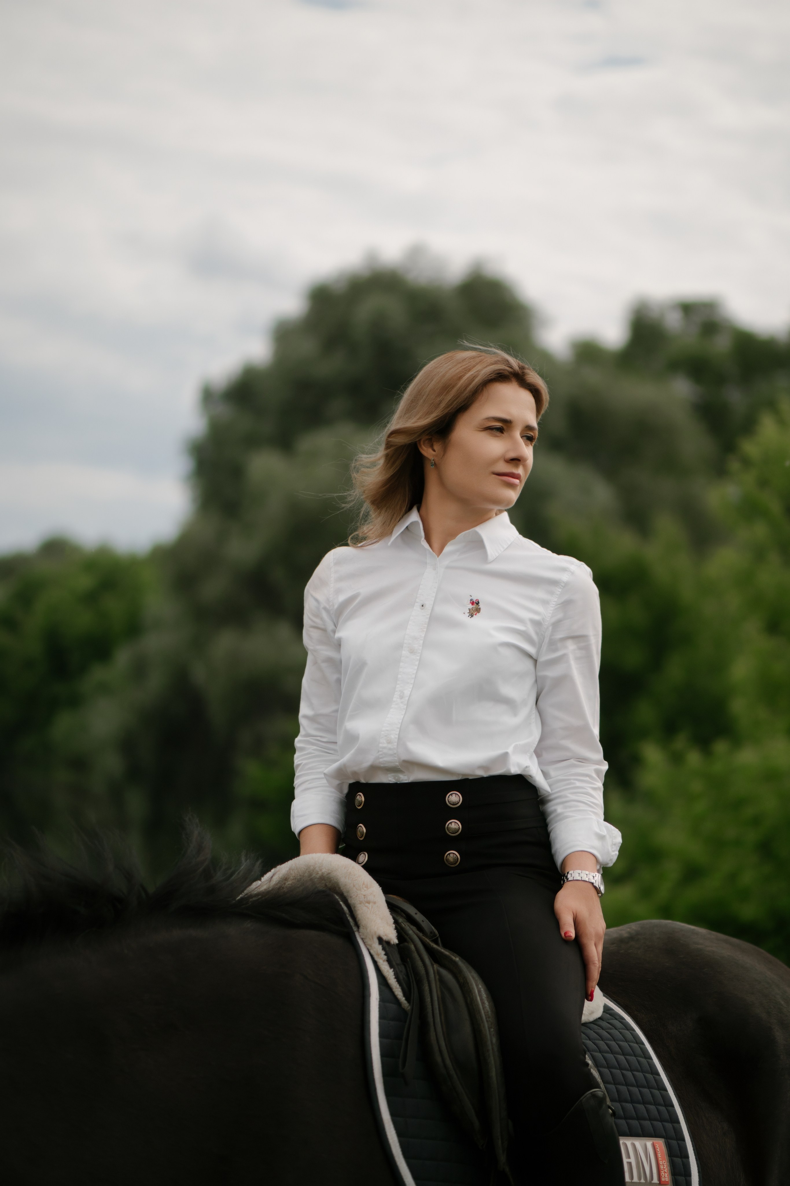 Фотосессия с лошадью на природе | Индивидуальная фотопрогулка