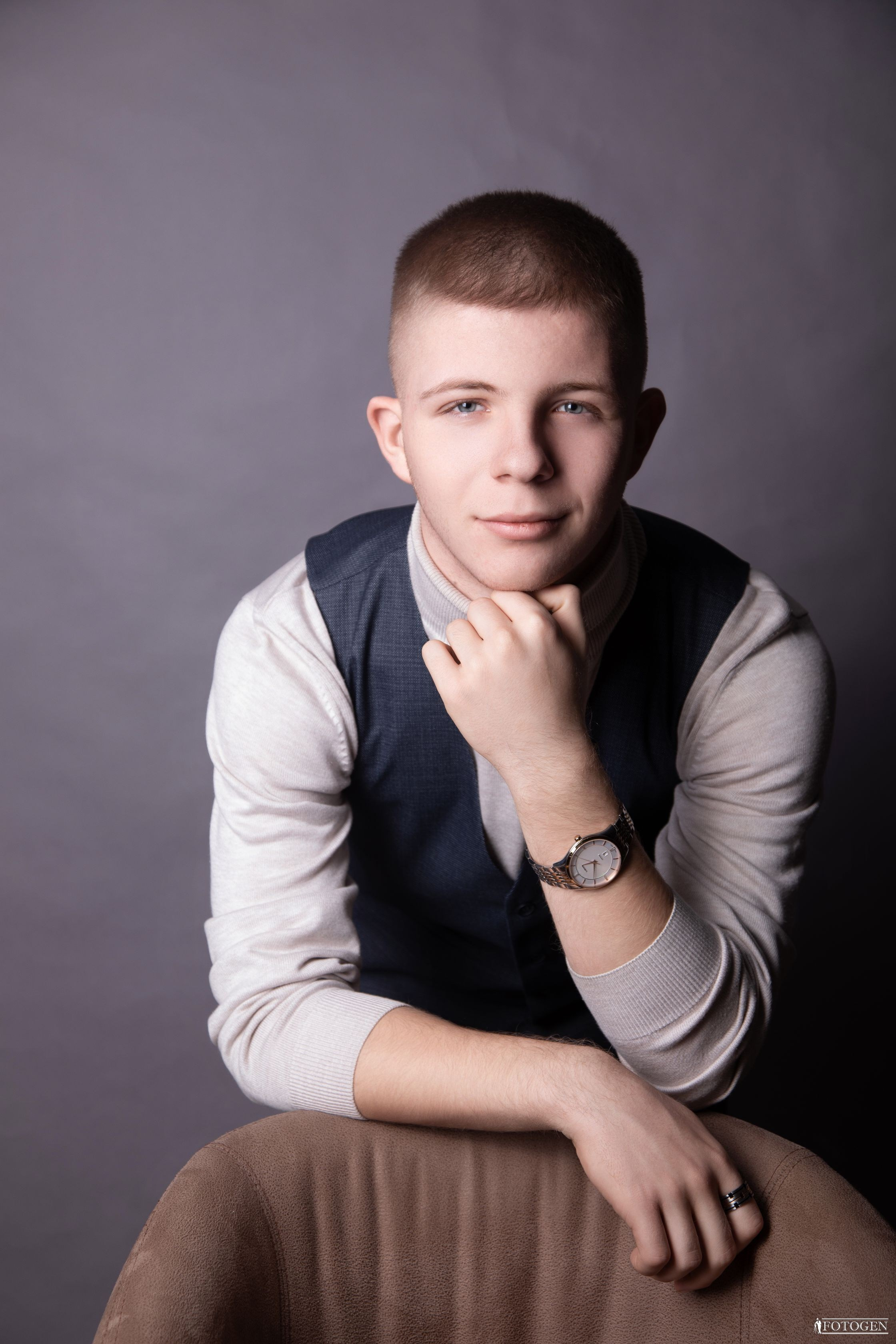 Фотосессия Мальчиков до 14 лет в Студии — Fotogen. Интерьерная фотостудия FOTOGEN г. Краснодар