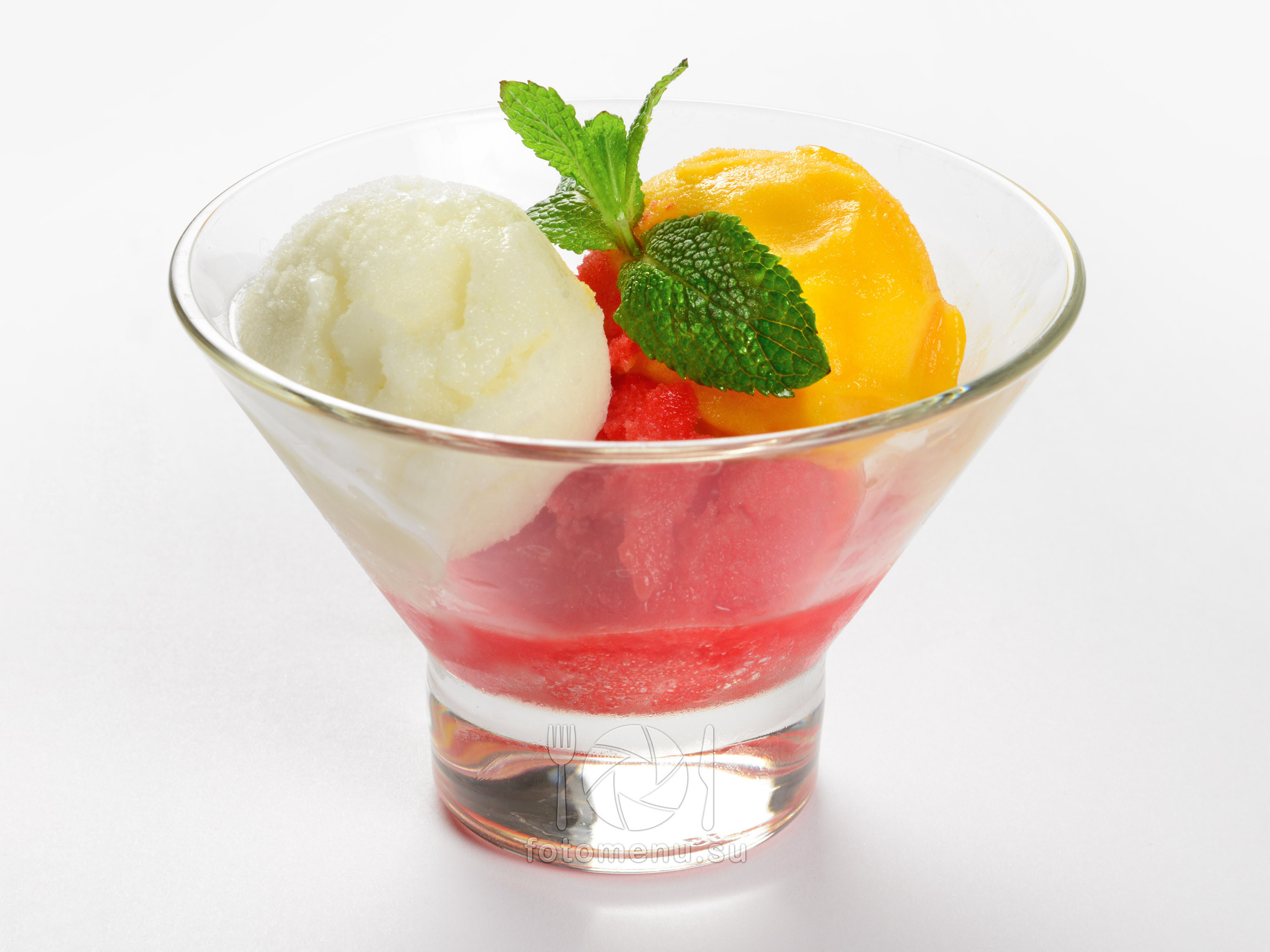 Фотосъемка еды без реквизита на однотонном фоне. Фотоменю|Фуд-фотограф|Дизайн меню для ресторанов и кафе|Москва