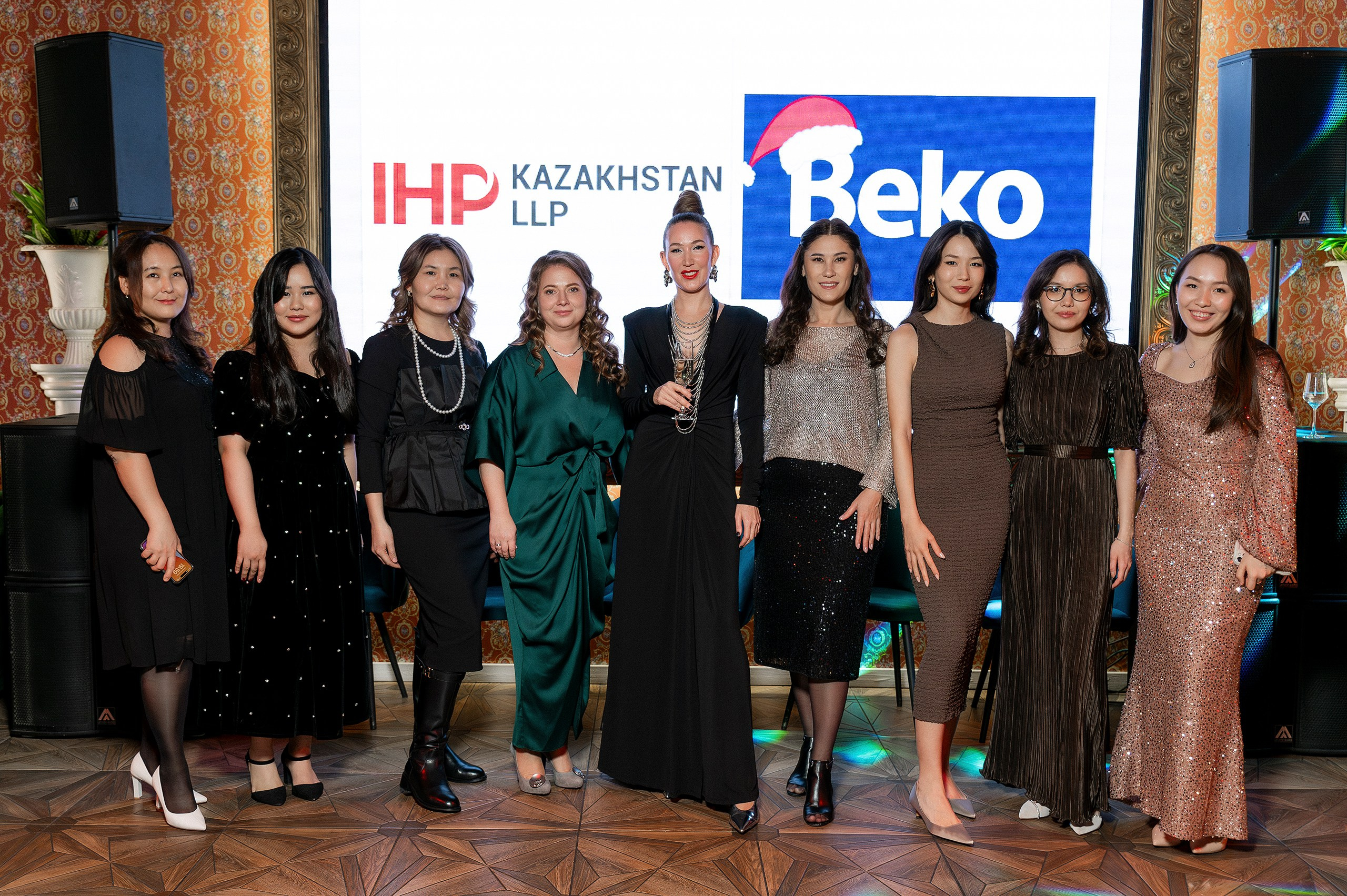 Beko Central Asia — Happy New Year. Фотограф в Алматы — Алексей Коньков | Репортаж, свадьбы, портреты