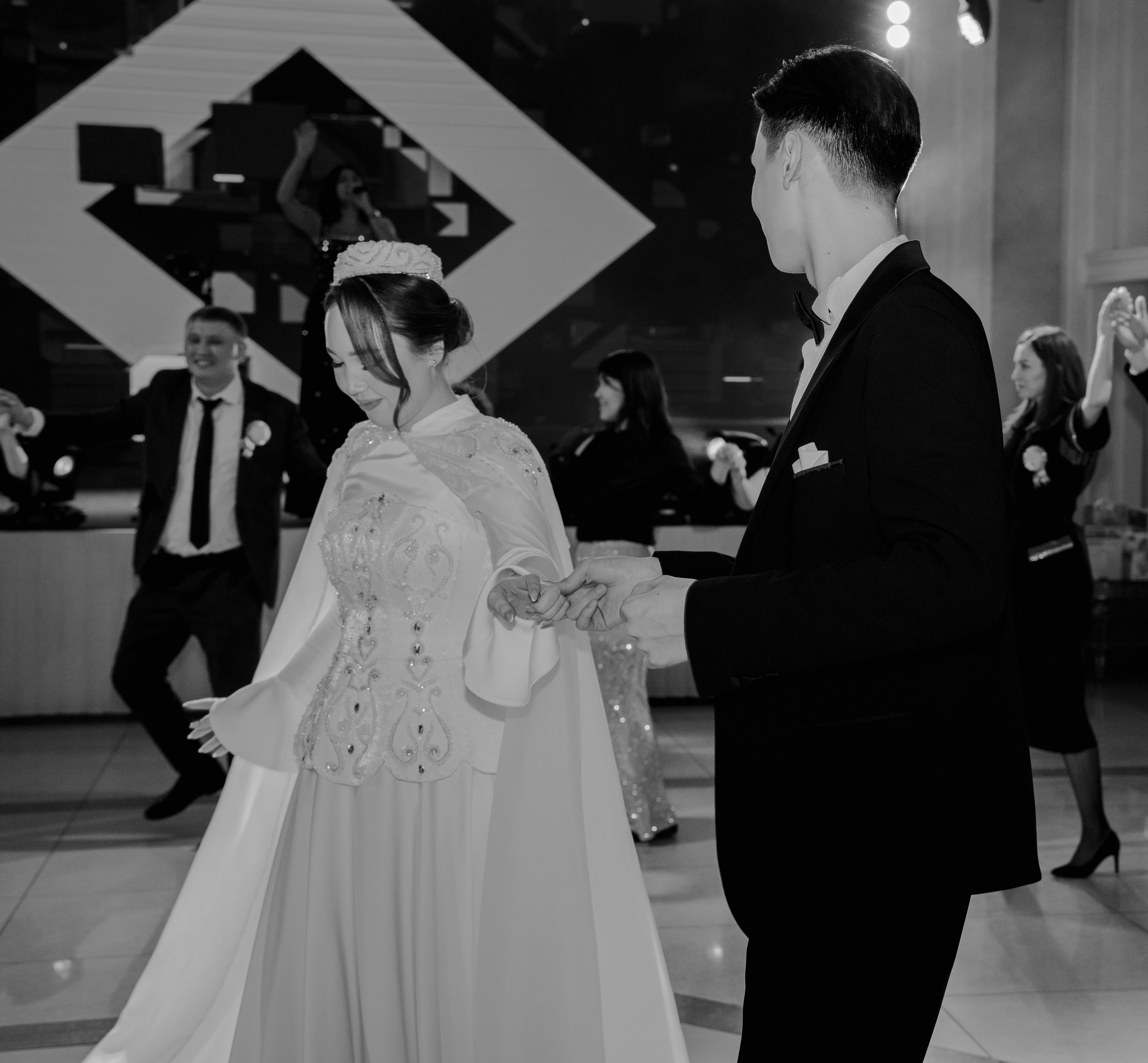 KAMILLA QYZ UZATU. Nomad media