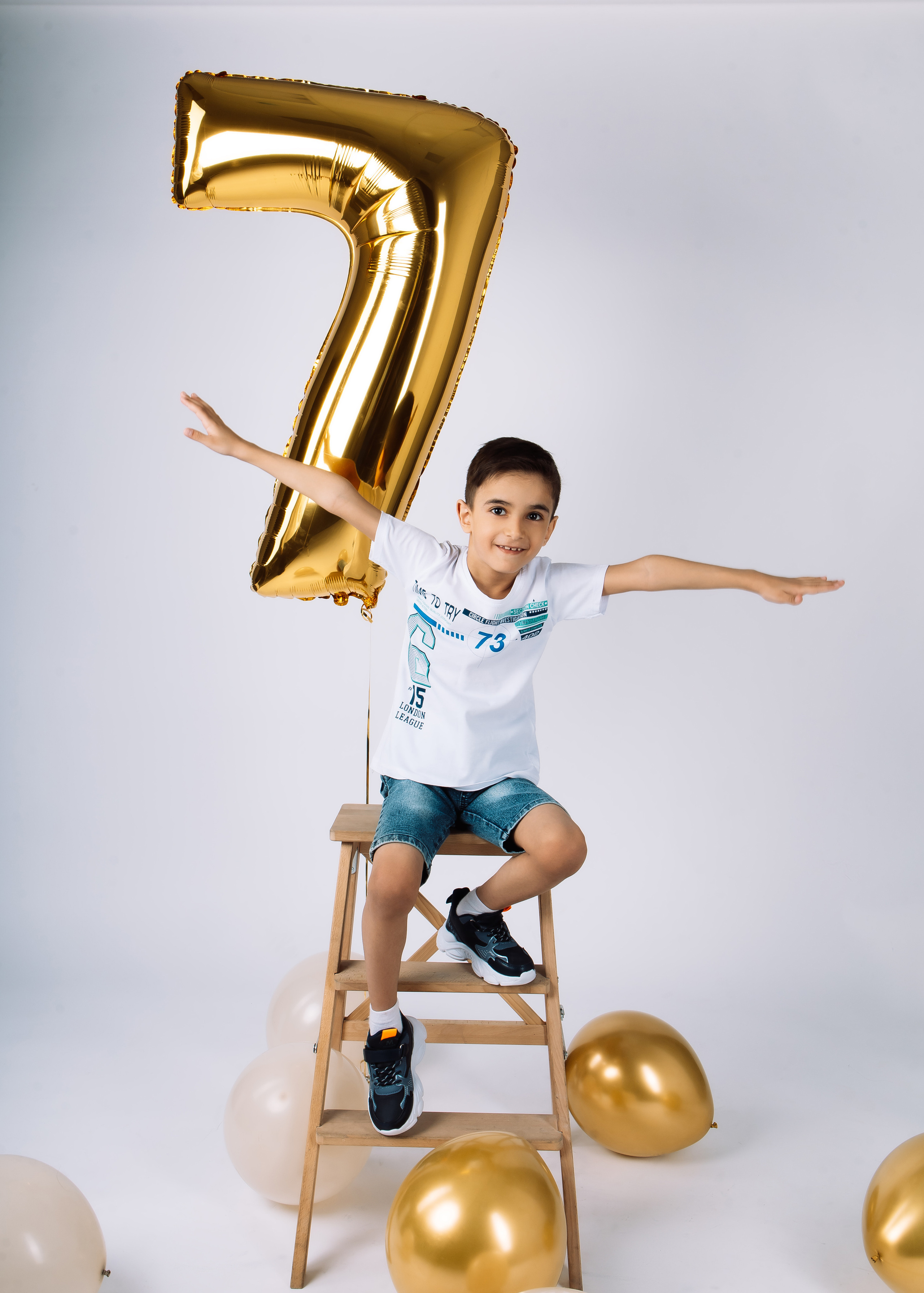 Сиасат и София