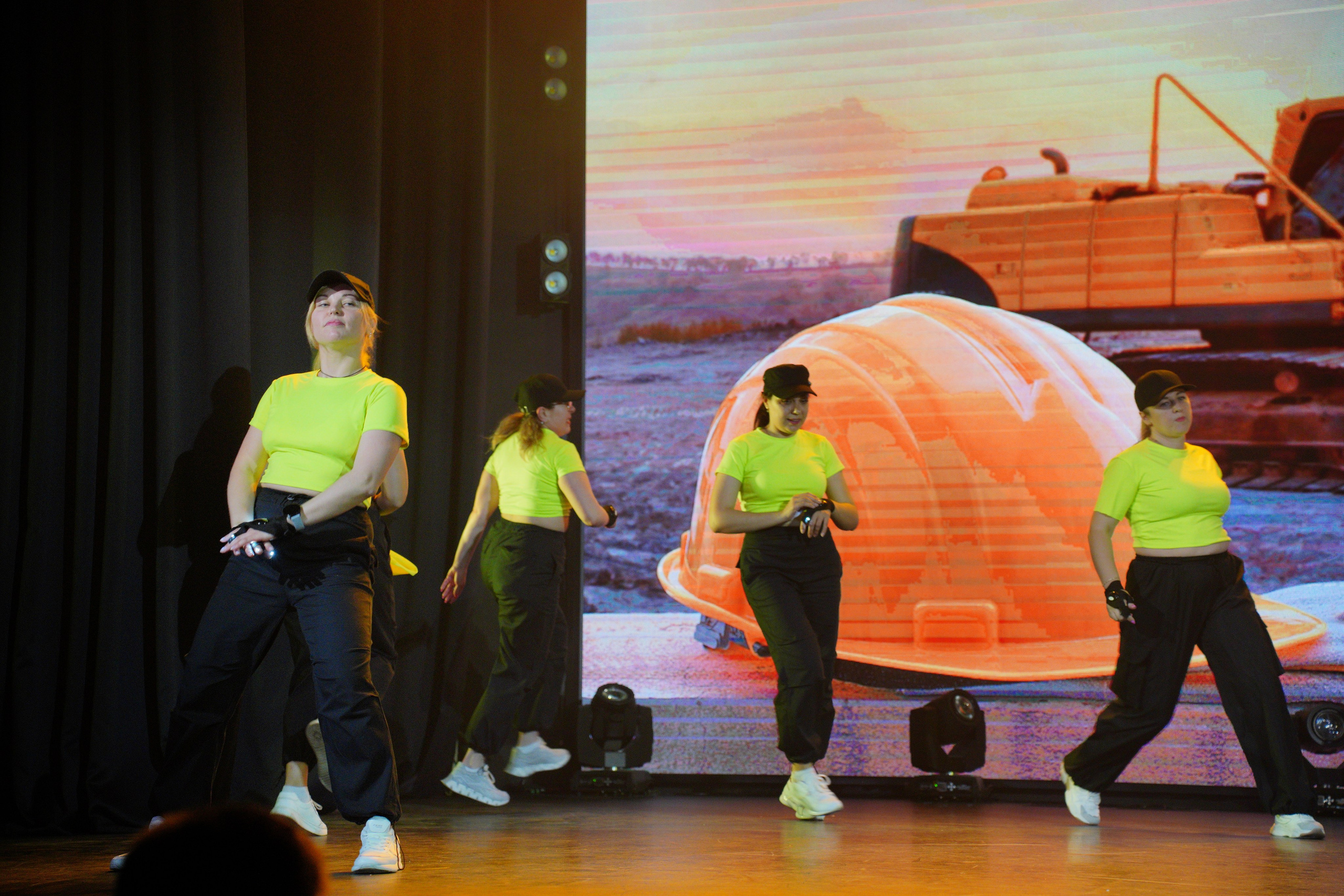 Танцевальный конкурс|Концертный зал Epicenter. Концертный и репортажный фотограф в Санкт-Петербурге Слава Пахомов