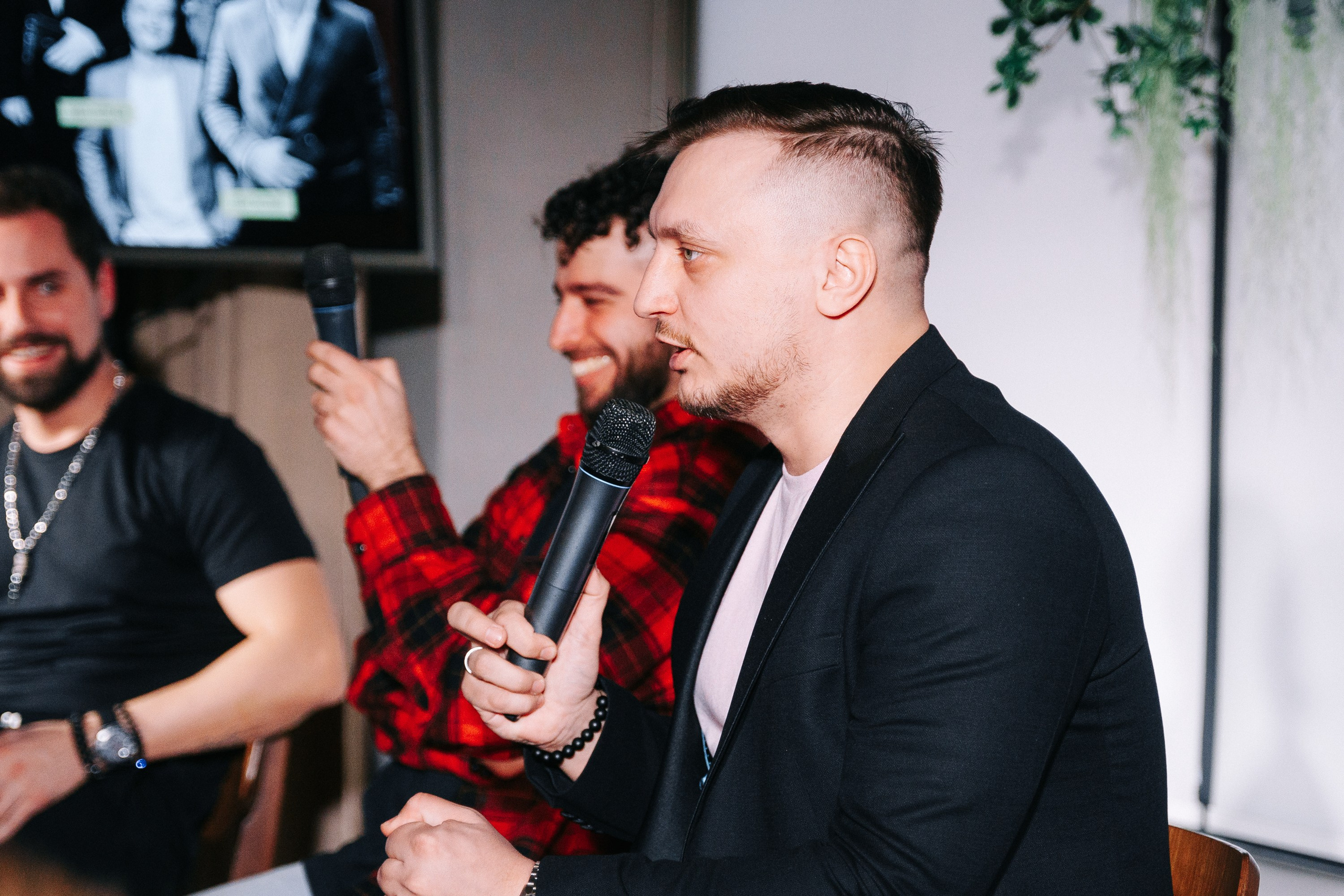 О чем молчат мужчины. Фотограф в Хабаровске Швендых Рудольф