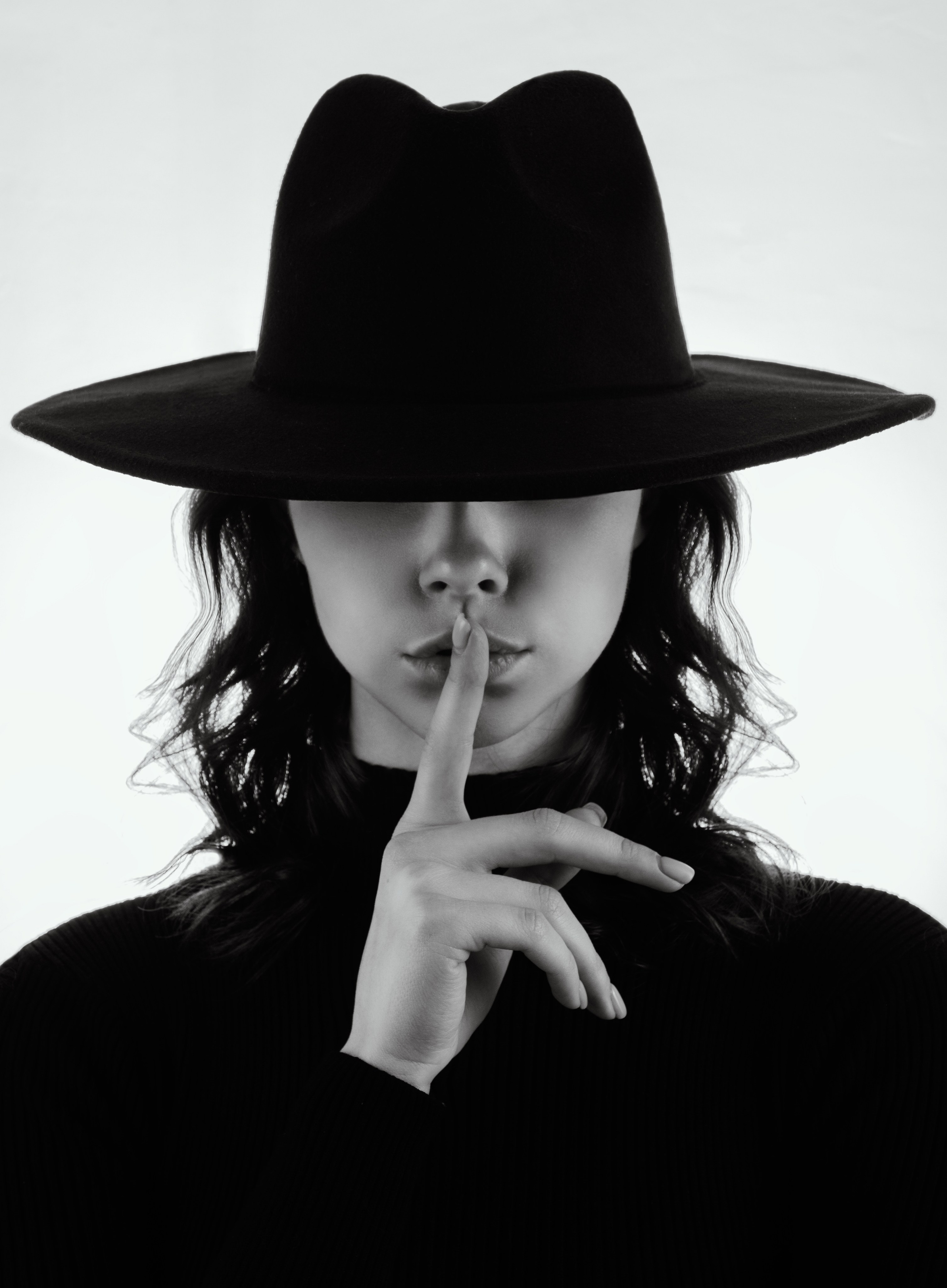 Контрасты. Алексей Лещенко