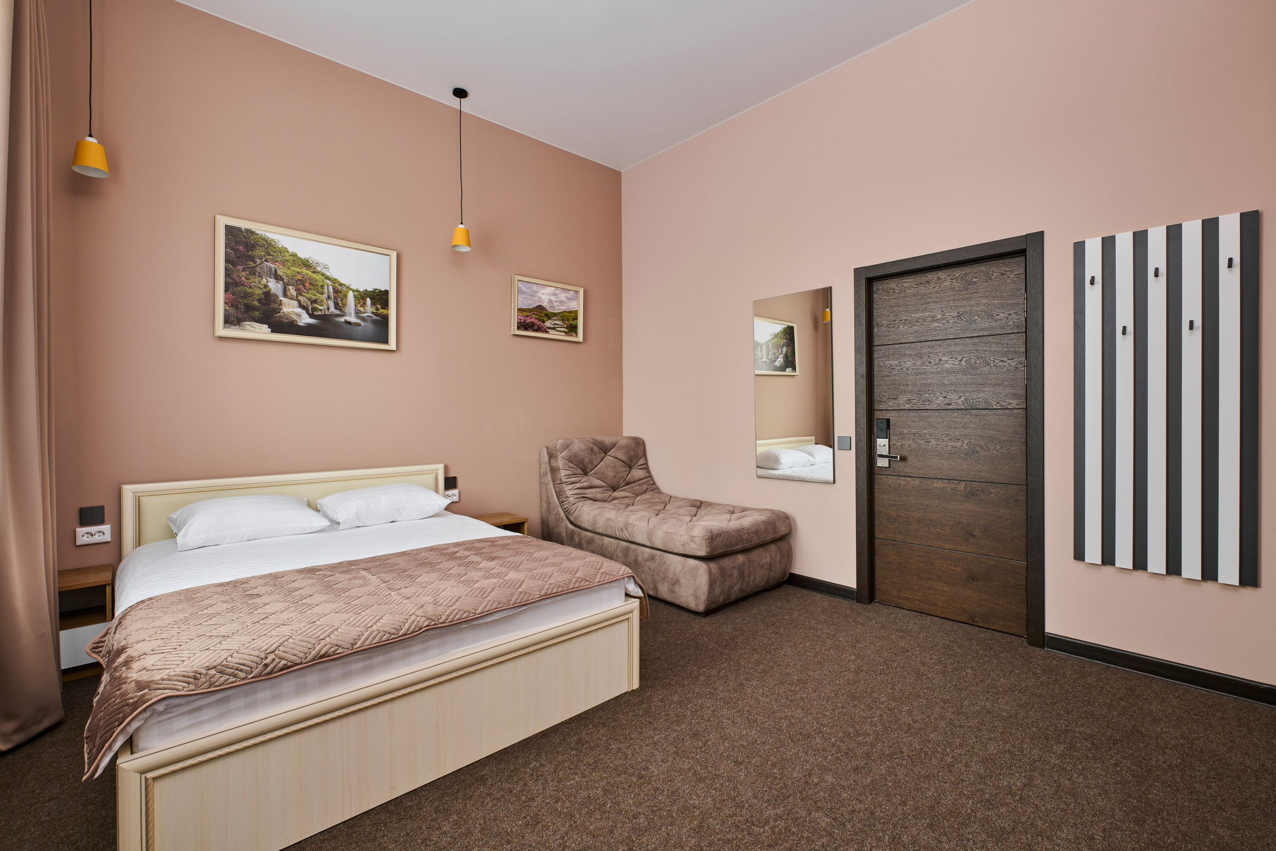 Съёмка отеля. Автомобильный и интерьерный фотограф в Минске Александр Тагаев