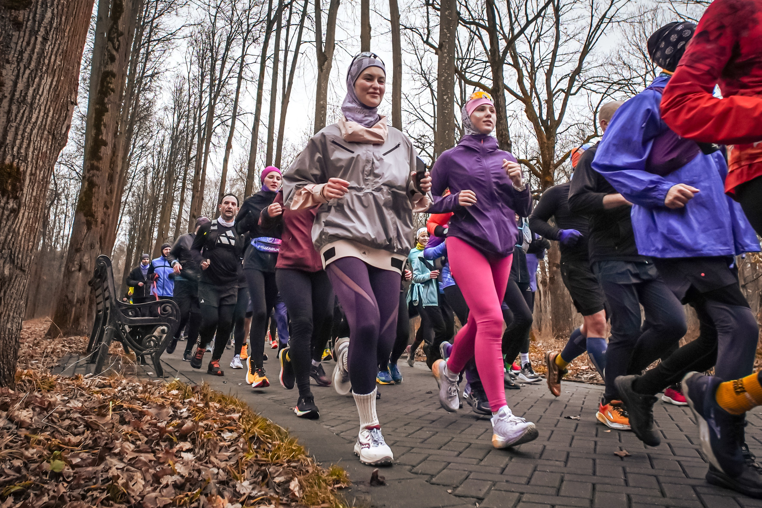 #марафонудома #яuzarun 2024 2-я петля, группа 6:30. Роман Капилюшов. Бег. Фото. Видео. г. Люберцы