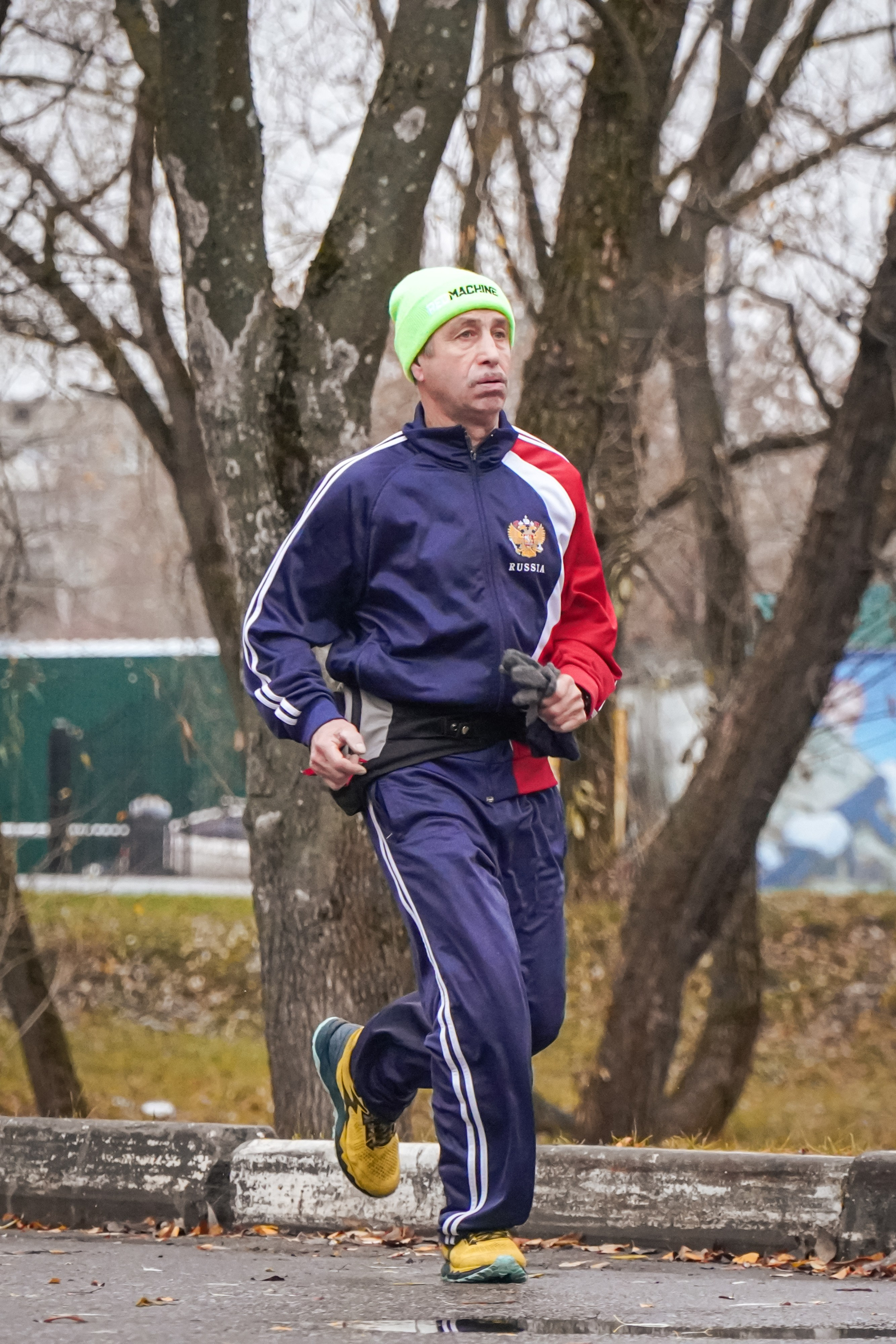 5 вёрст Реутов 16.11.2024. Роман Капилюшов. Бег. Фото. Видео. г. Люберцы