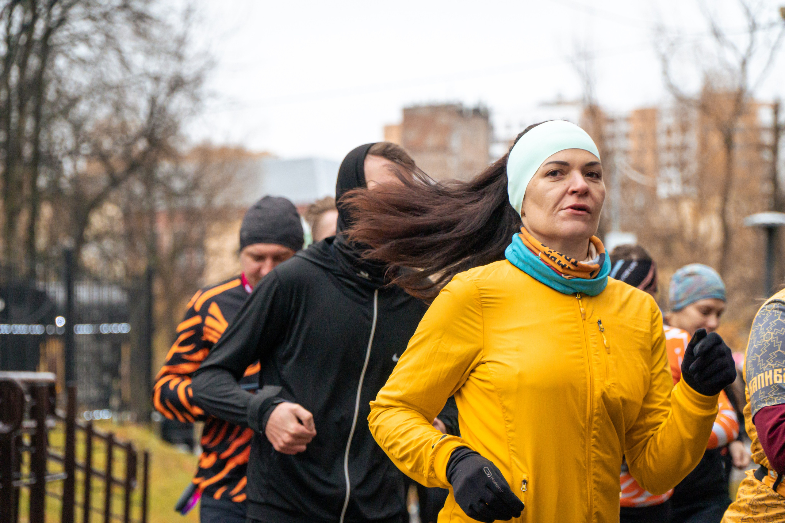 5 вёрст Реутов 16.11.2024. Роман Капилюшов. Бег. Фото. Видео. г. Люберцы
