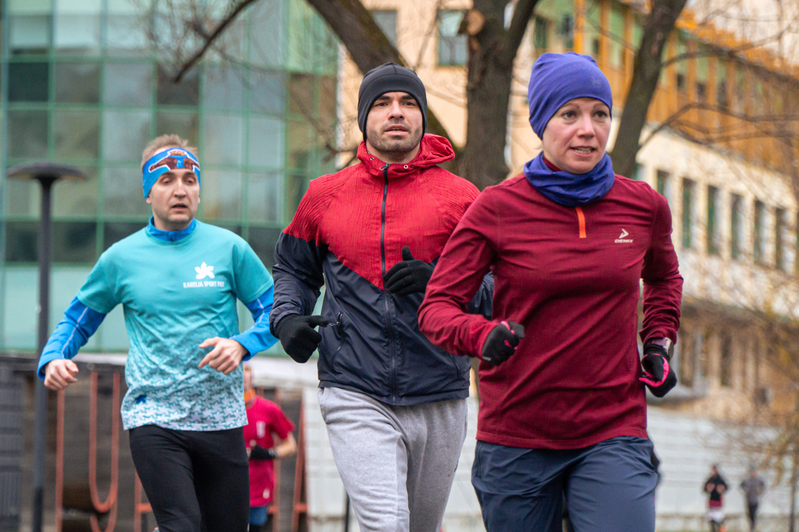 5 вёрст Реутов 16.11.2024. Роман Капилюшов. Бег. Фото. Видео. г. Люберцы