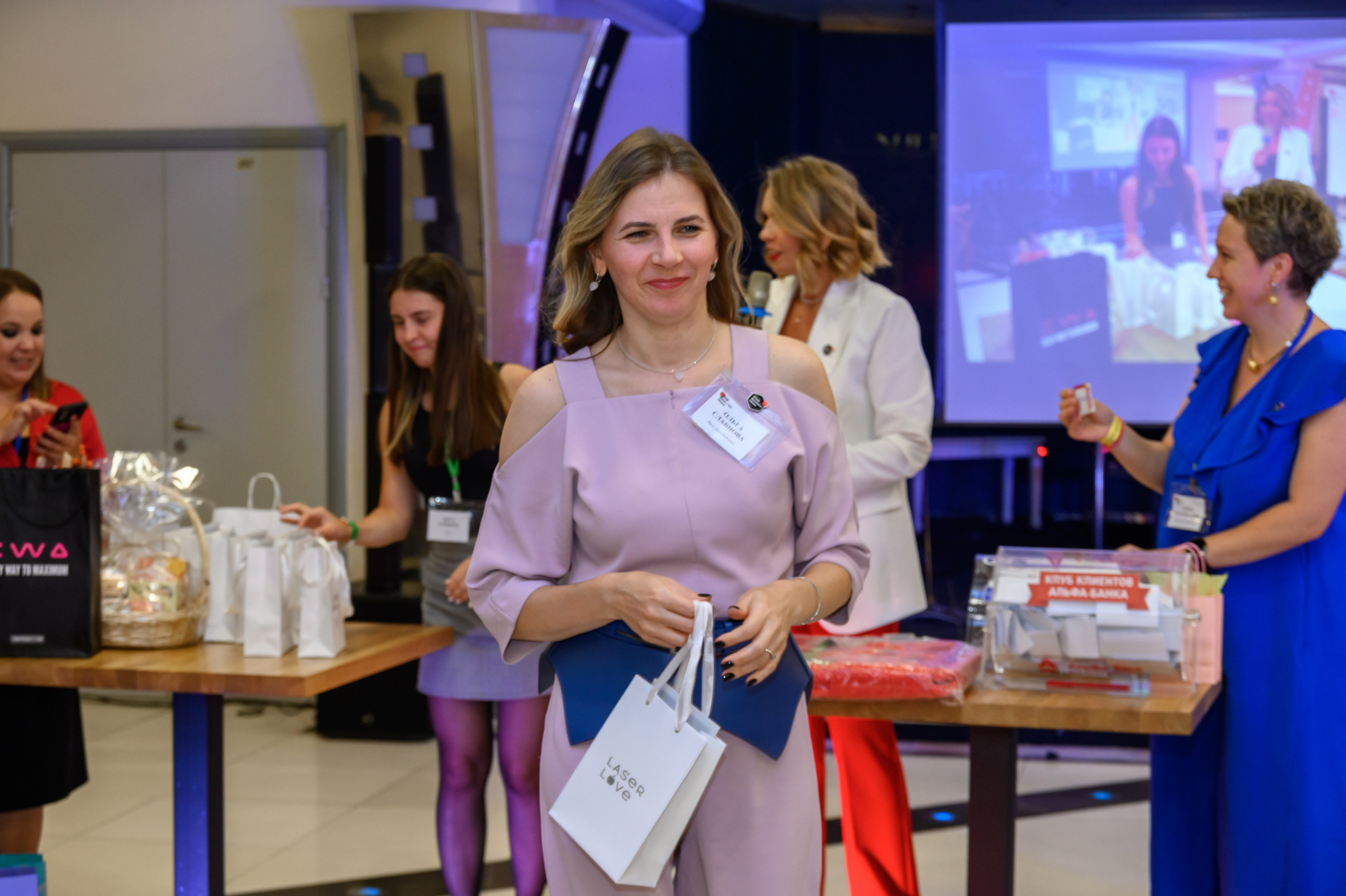 7 большой нетворкинг «МИР БИЗНЕС МАМ». Бренд фотограф Москва