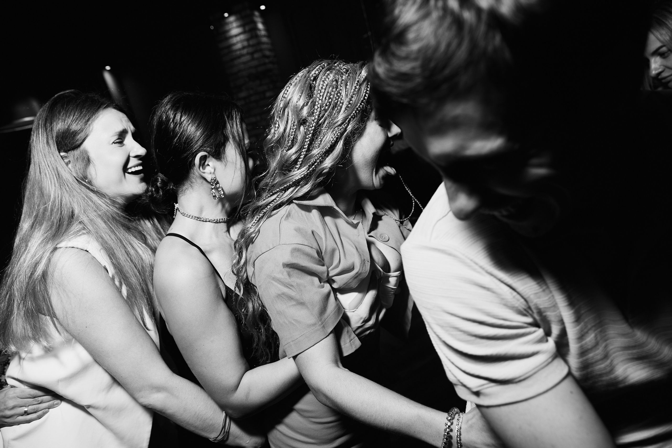 HOLIDAY IN AVRORA ROOM 10.08. Свадебный репортажный фотограф краснодар максим дремов дрёмов фотосессия студия цена