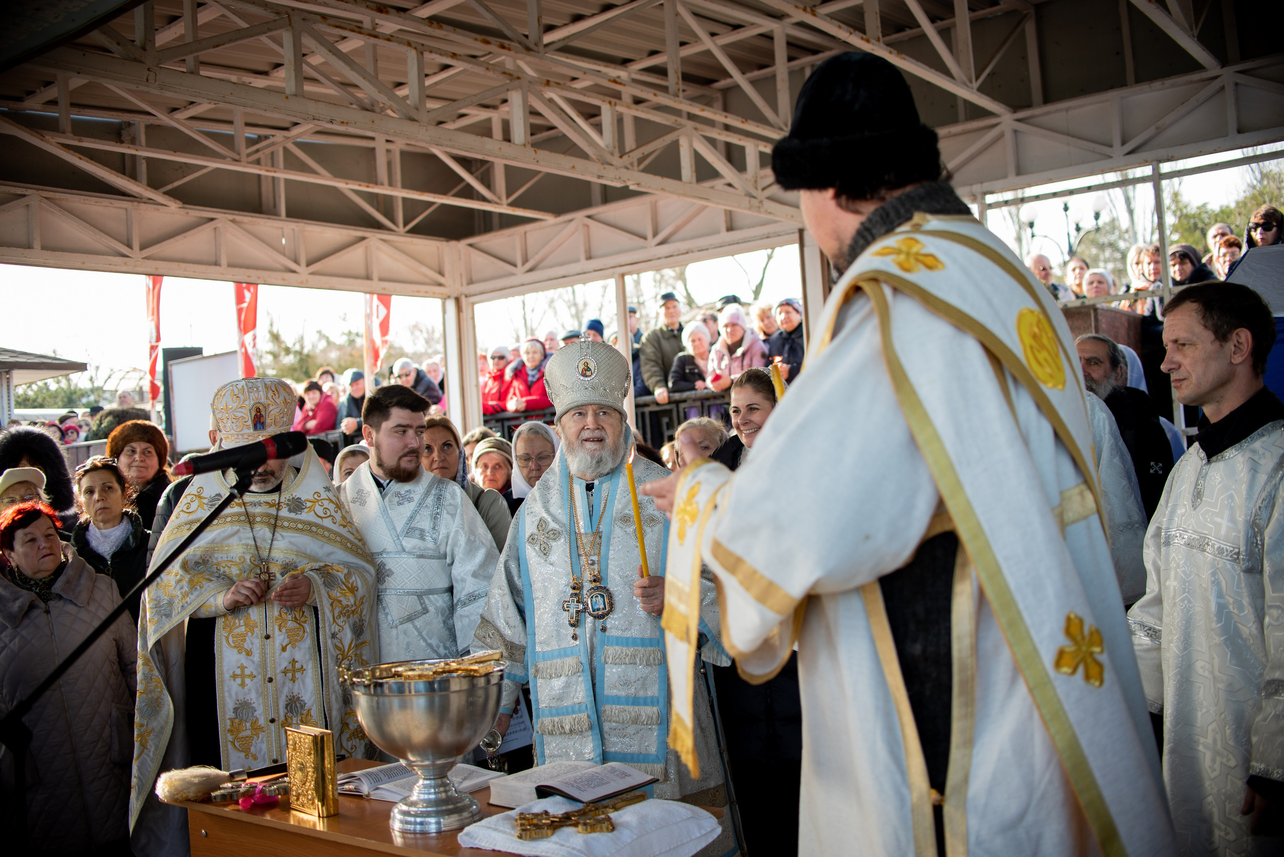Крещение 18.01.2023. Семейный и свадебный фотограф в Феодосии и Коктебеле