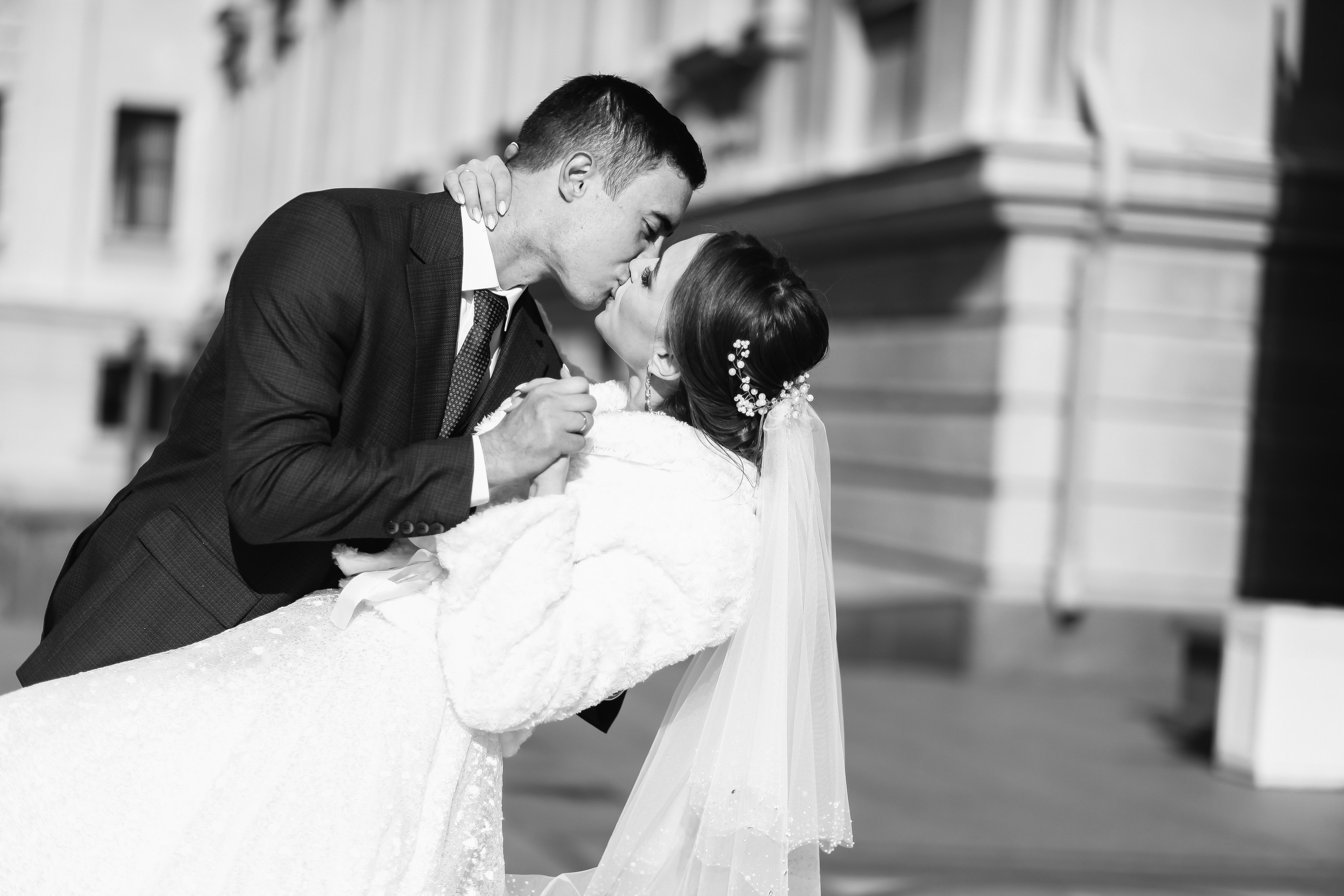 Свадебная фотосессия в городском стиле. Свадебный фотограф в Самаре | в Сочи