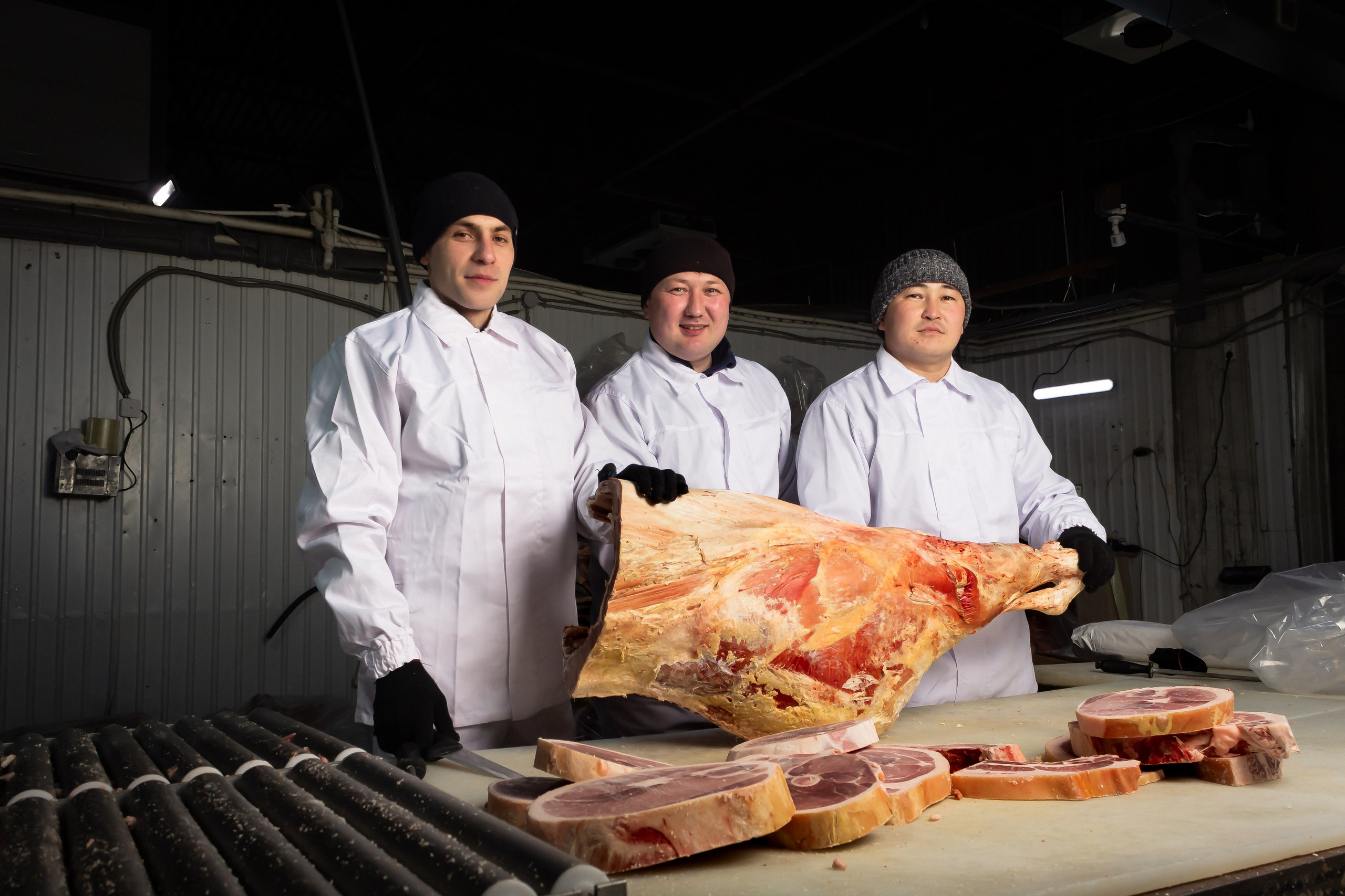 Мясной цех. Александр Стряпунин — предметный фотограф в Улан-Удэ