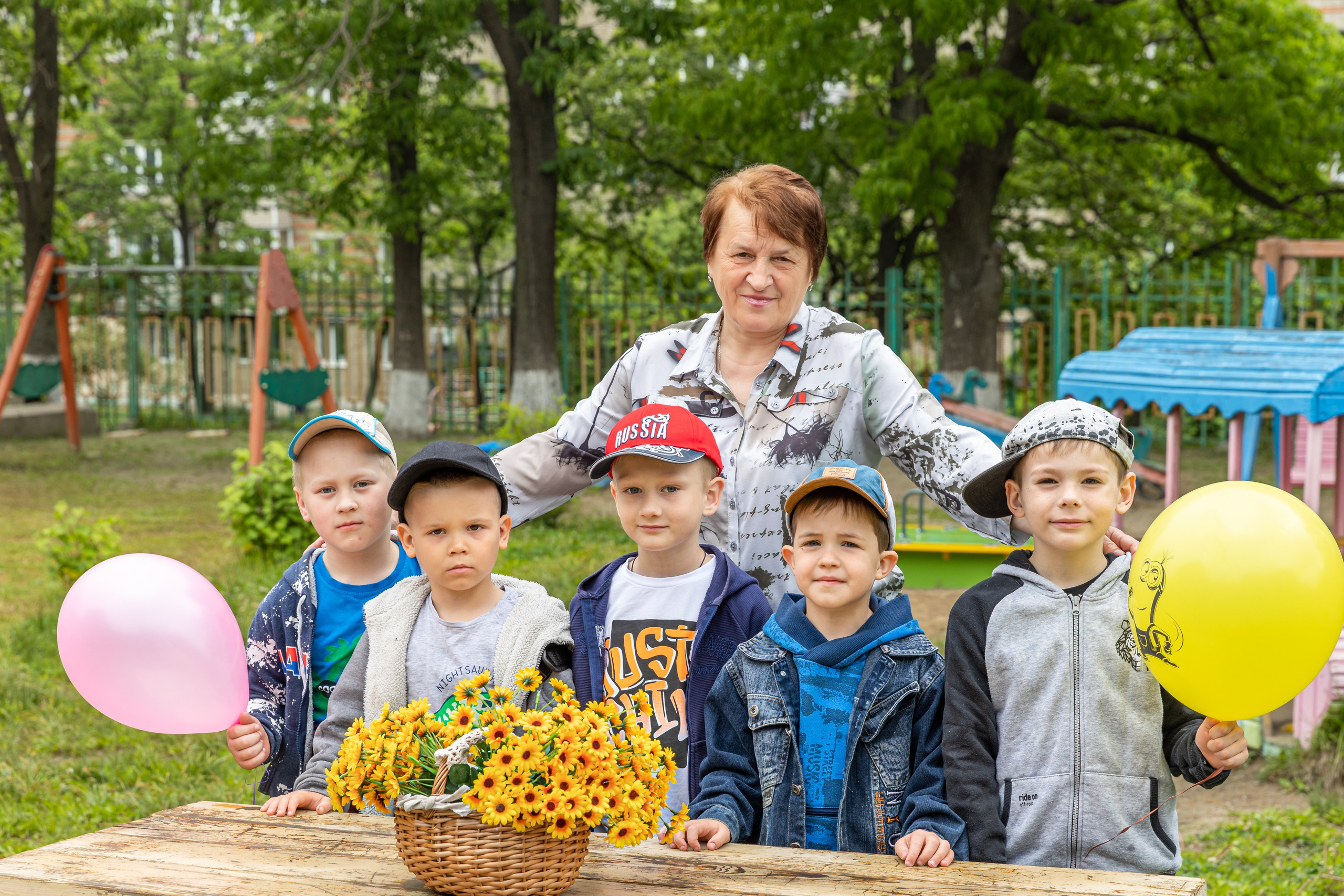 Репортажно-постановочная съемка в саду. Детский семейный фотограф в г. Находка Ольга Коваленко, фотостудия Memories