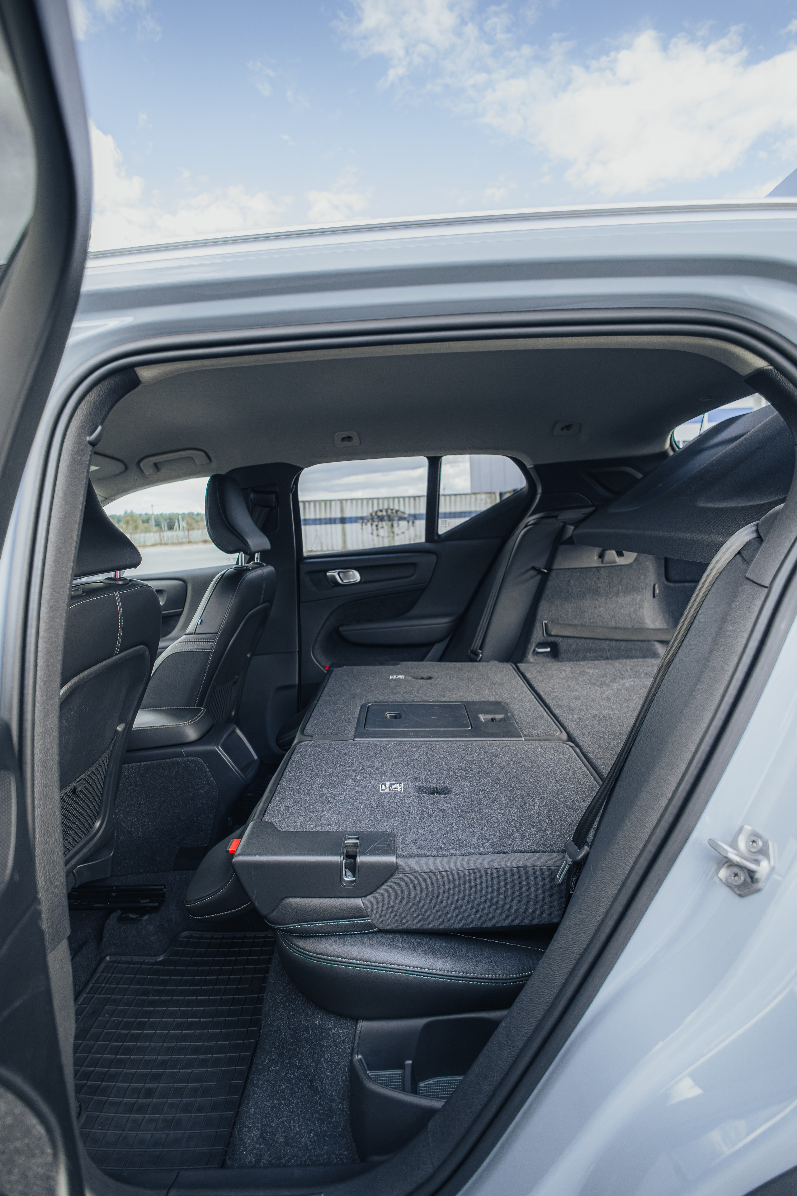 Volvo XC40. Авто Видеограф/фотограф в Иваново для Вашего бизнеса