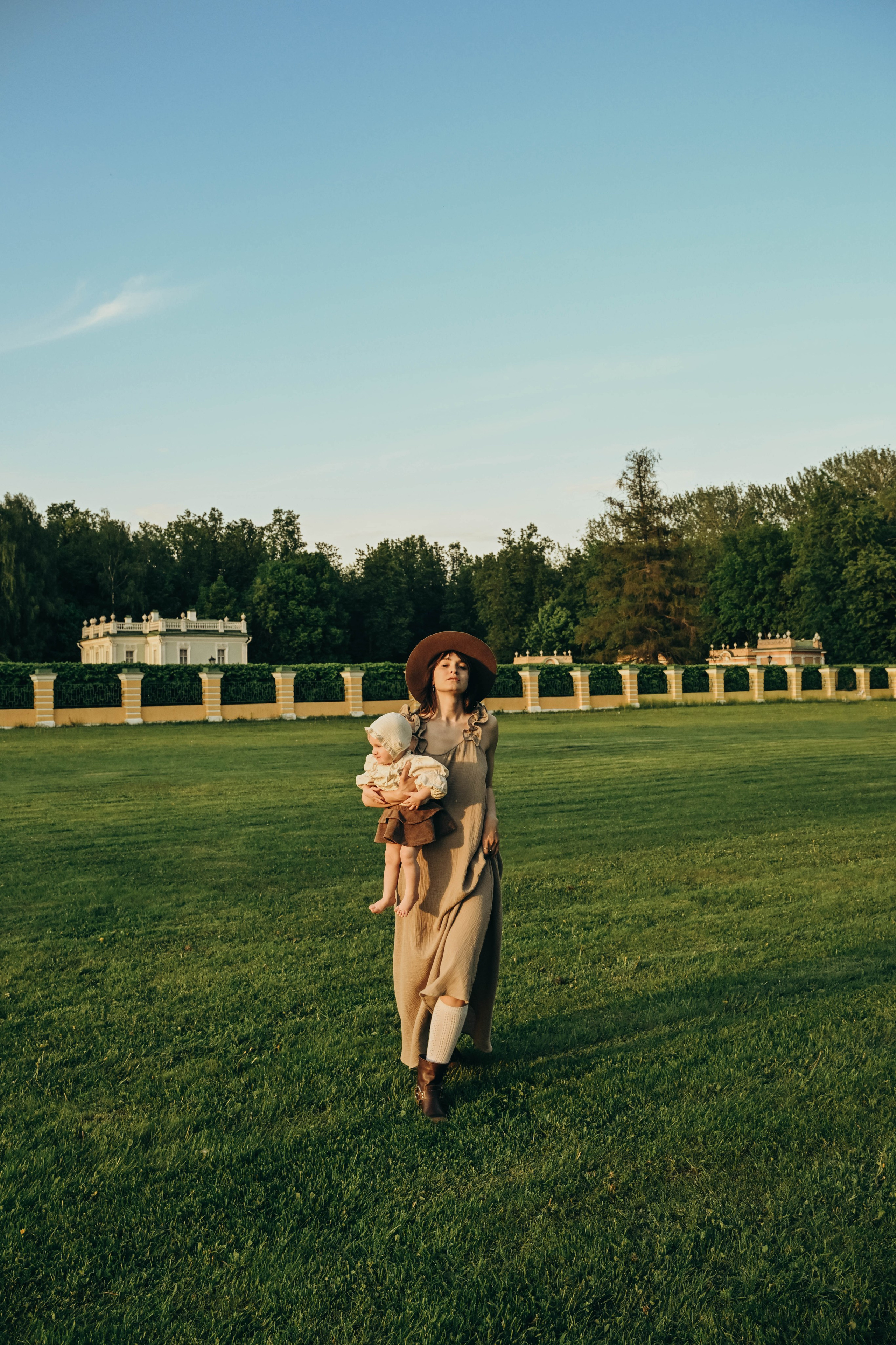 Кусково мама и дочка. Семейный фотограф в Москве Люберцах Ирина Вронская