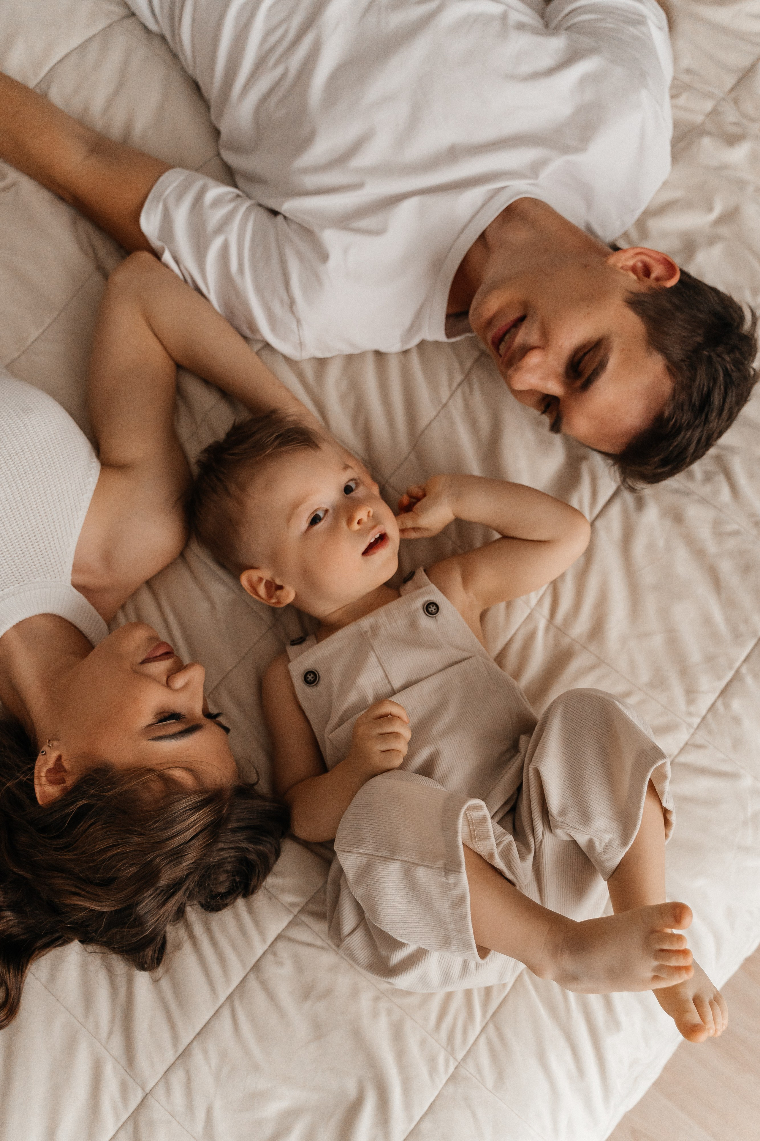 Вадим, Юля и Мирон. Волик Мария