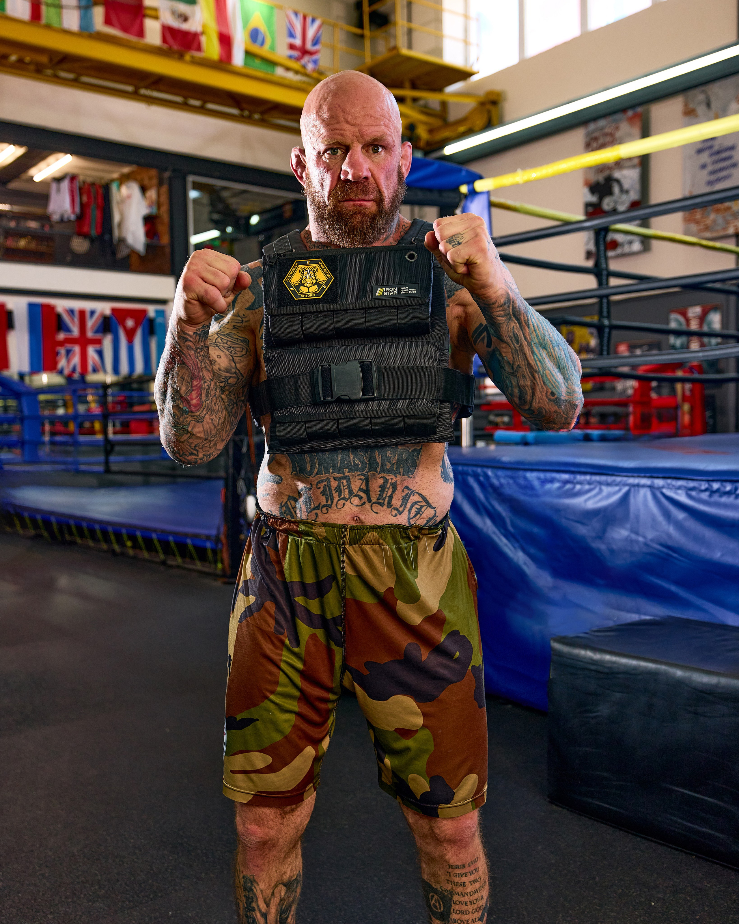 Iron Star x Jeff Monson. Святослав Лебедев | Рекламный фотограф — Коммерческая съемка, Арт-дирекшн, AI-интеграция