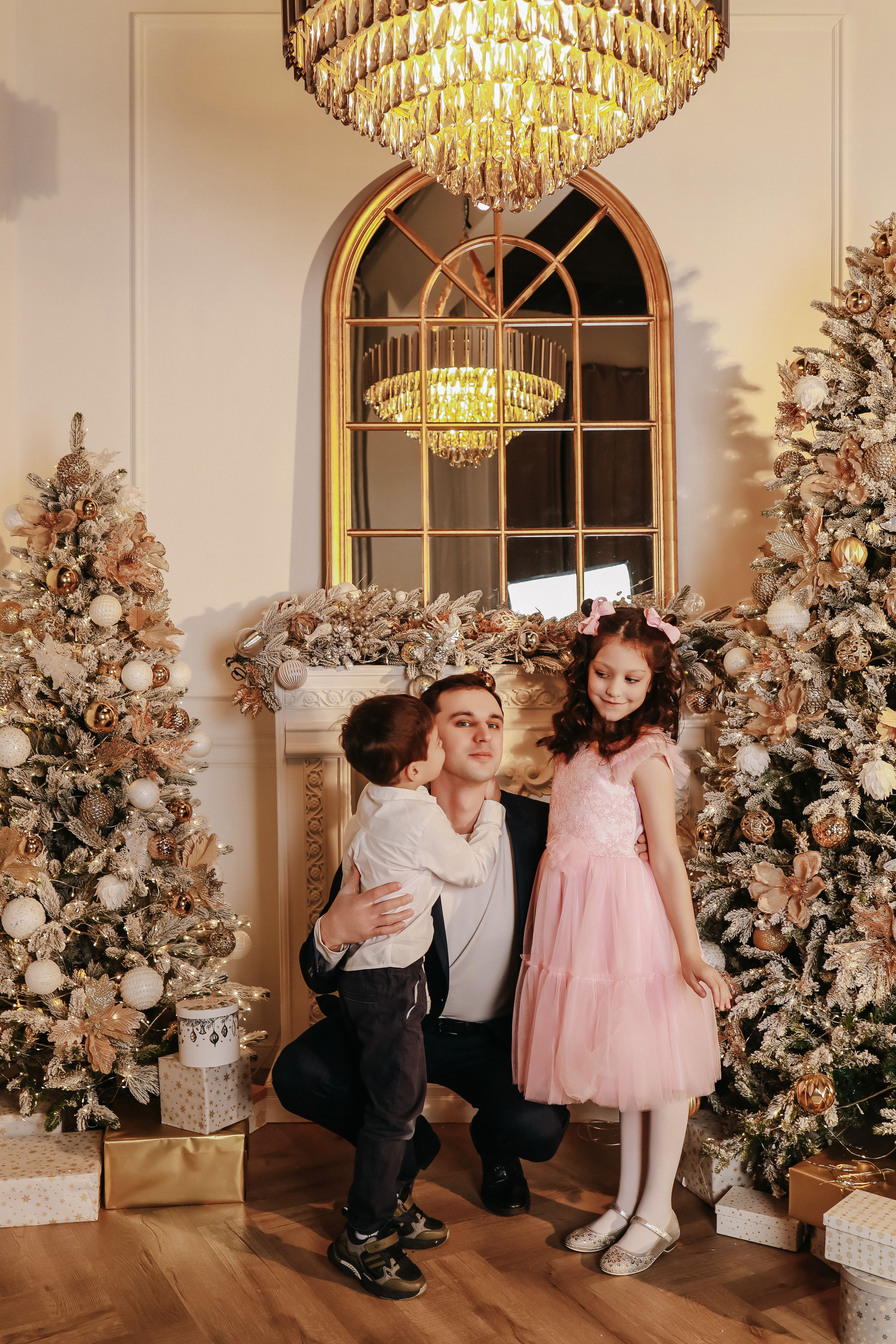 Семейная фотосессия в студии Blanca. Иванова Ирина Свадебный и семейный фотограф г. Уфа