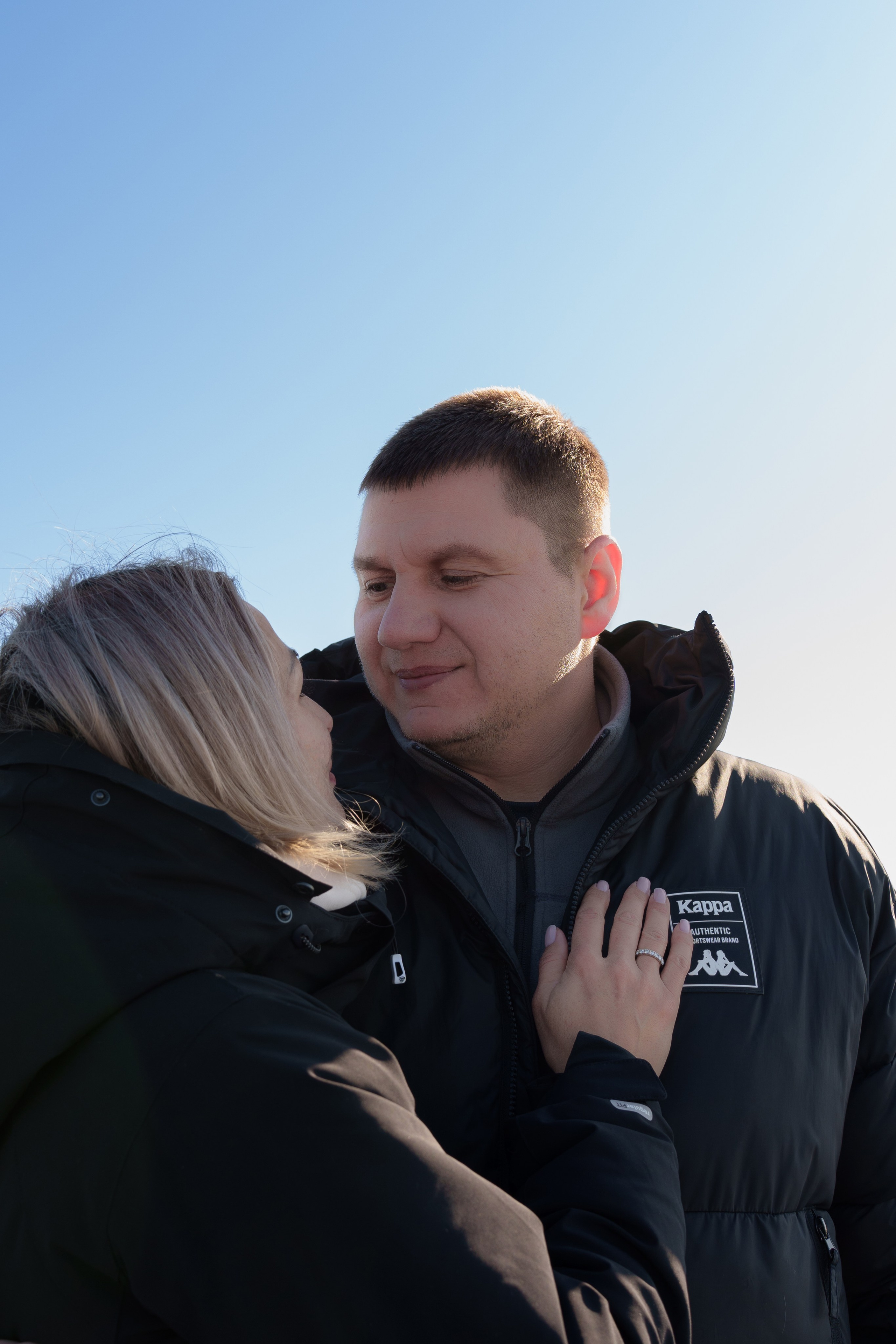 Александр и Кира. Фотограф, видеограф и пилот дрона на Байкале