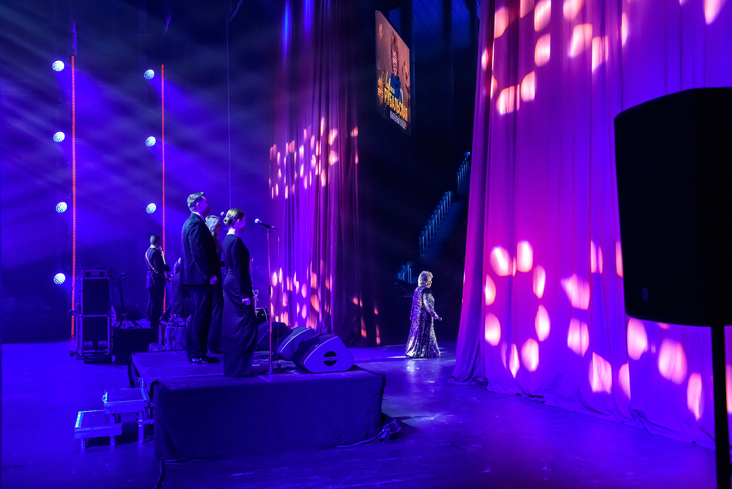 Лариса Рубальская «40 лет с песней по жизни» — Крокус Сити Холл. Бренд-фотограф для экспертов и блогеров в Москве Влада Горбовская