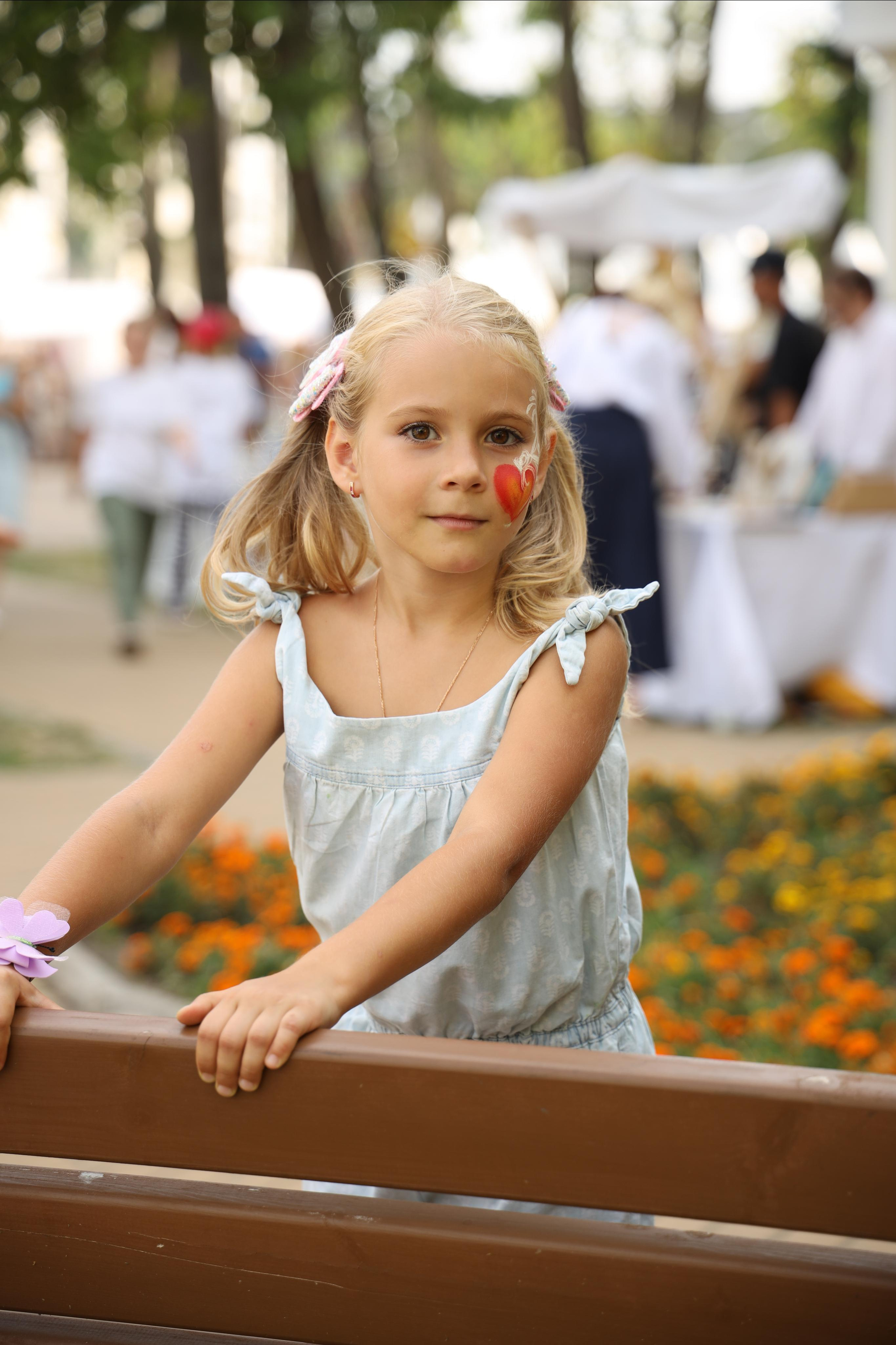 Друзья Маркет. Коммерческий фотограф в Москве Семенихина Дарья