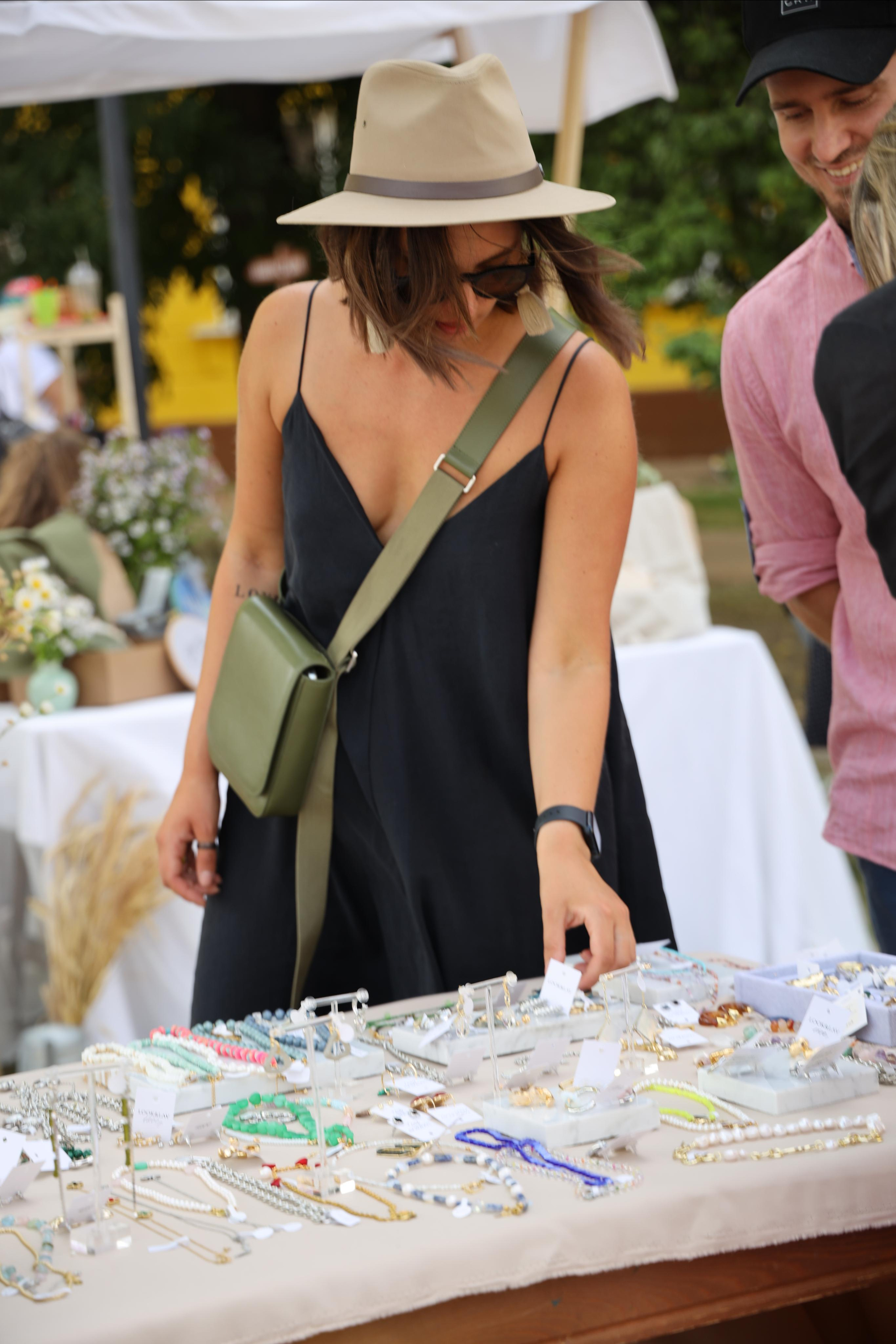 Друзья Маркет. Коммерческий фотограф в Москве Семенихина Дарья