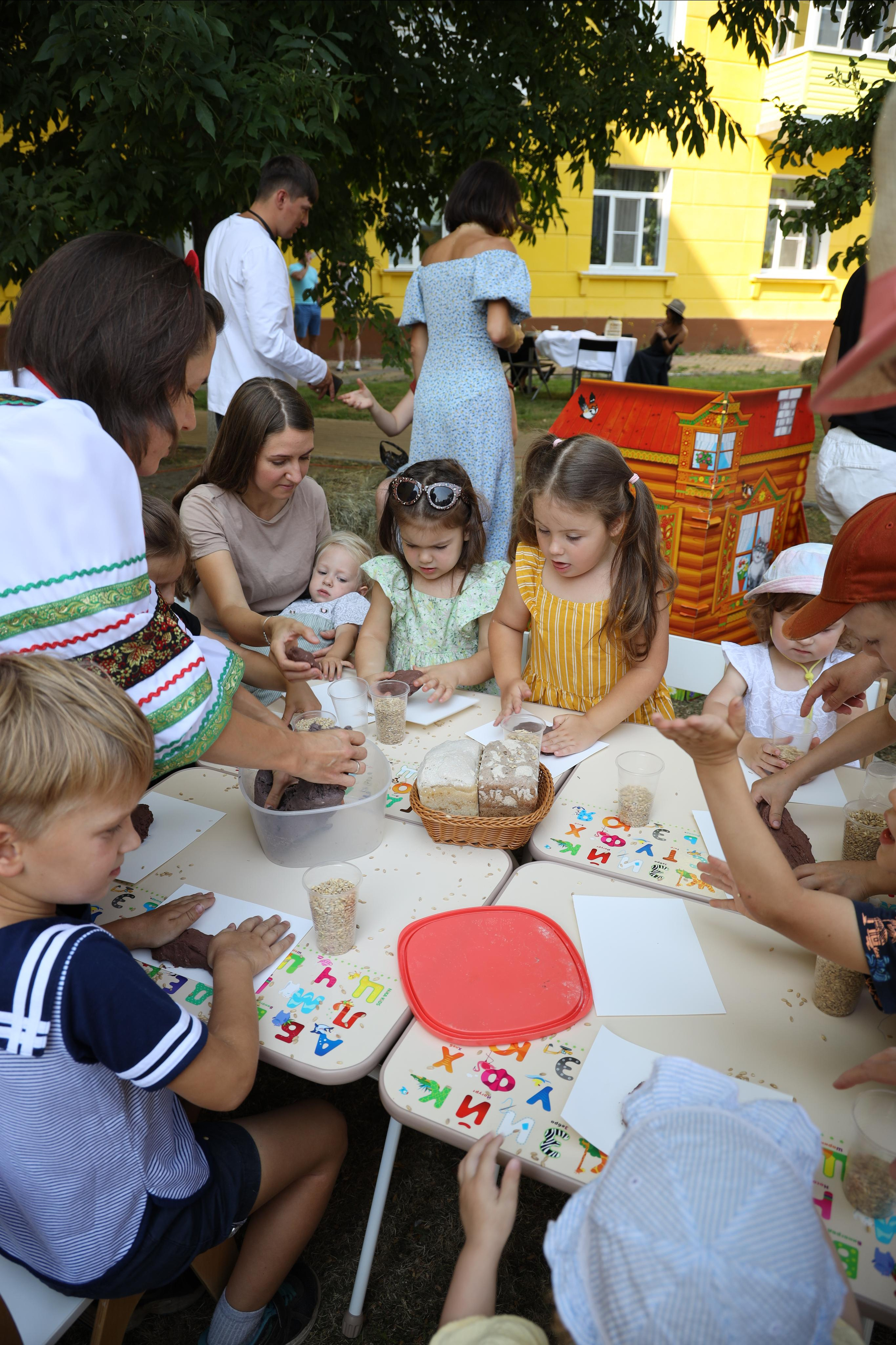 Друзья Маркет. Коммерческий фотограф в Москве Семенихина Дарья