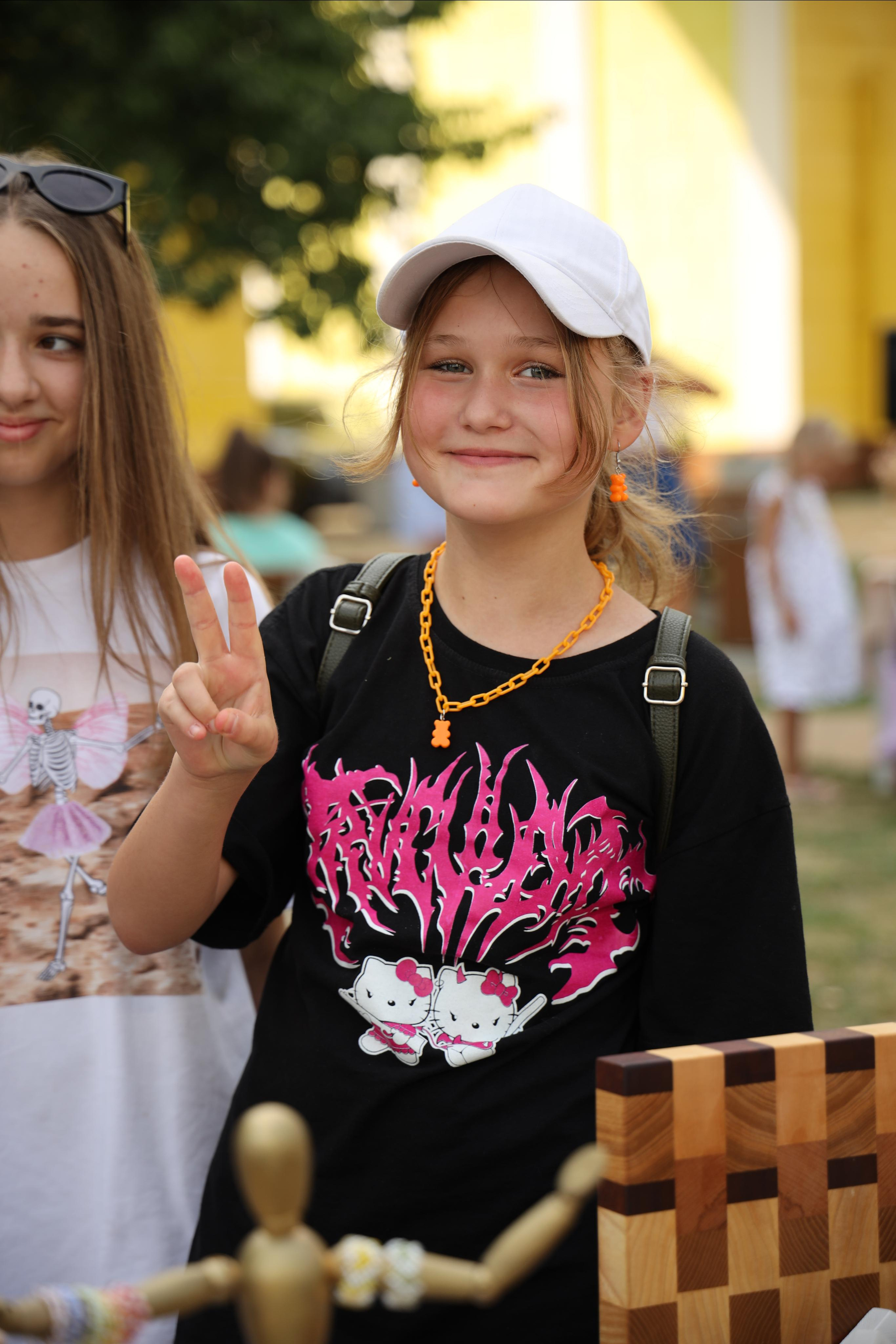 Друзья Маркет. Коммерческий фотограф в Москве Семенихина Дарья