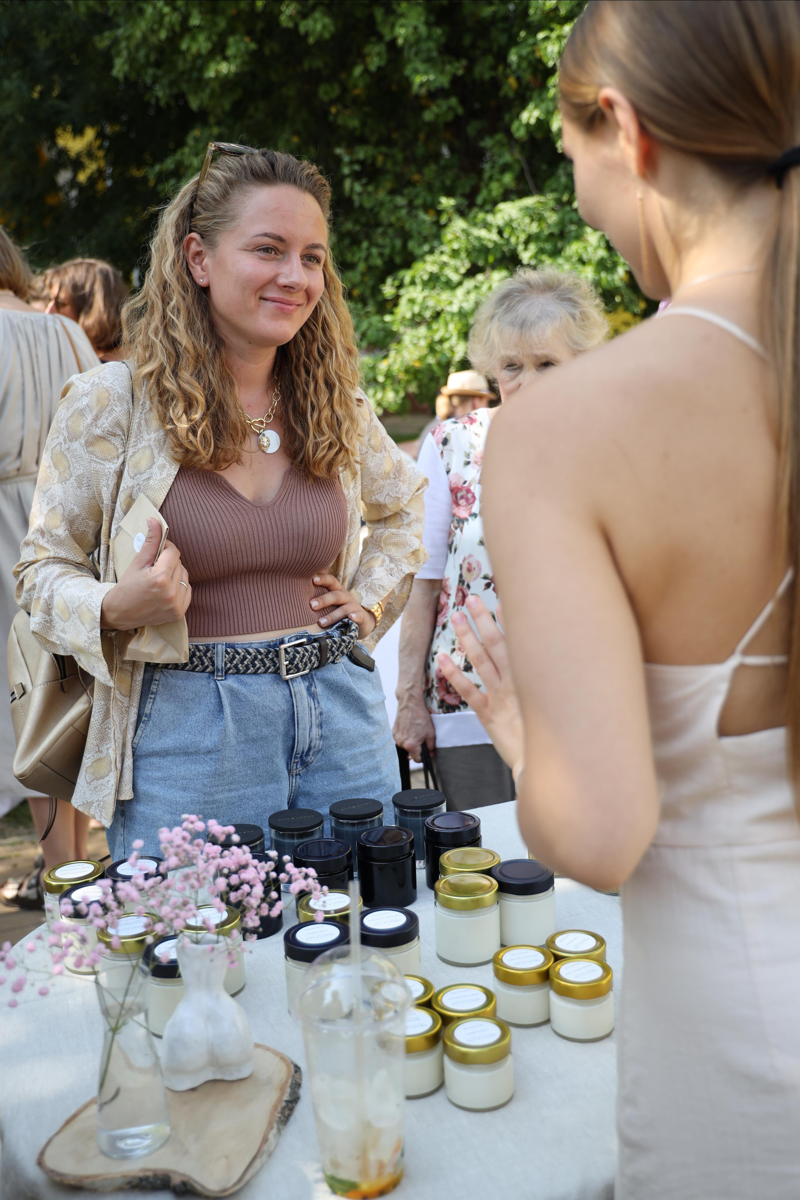 Друзья Маркет. Коммерческий фотограф в Москве Семенихина Дарья