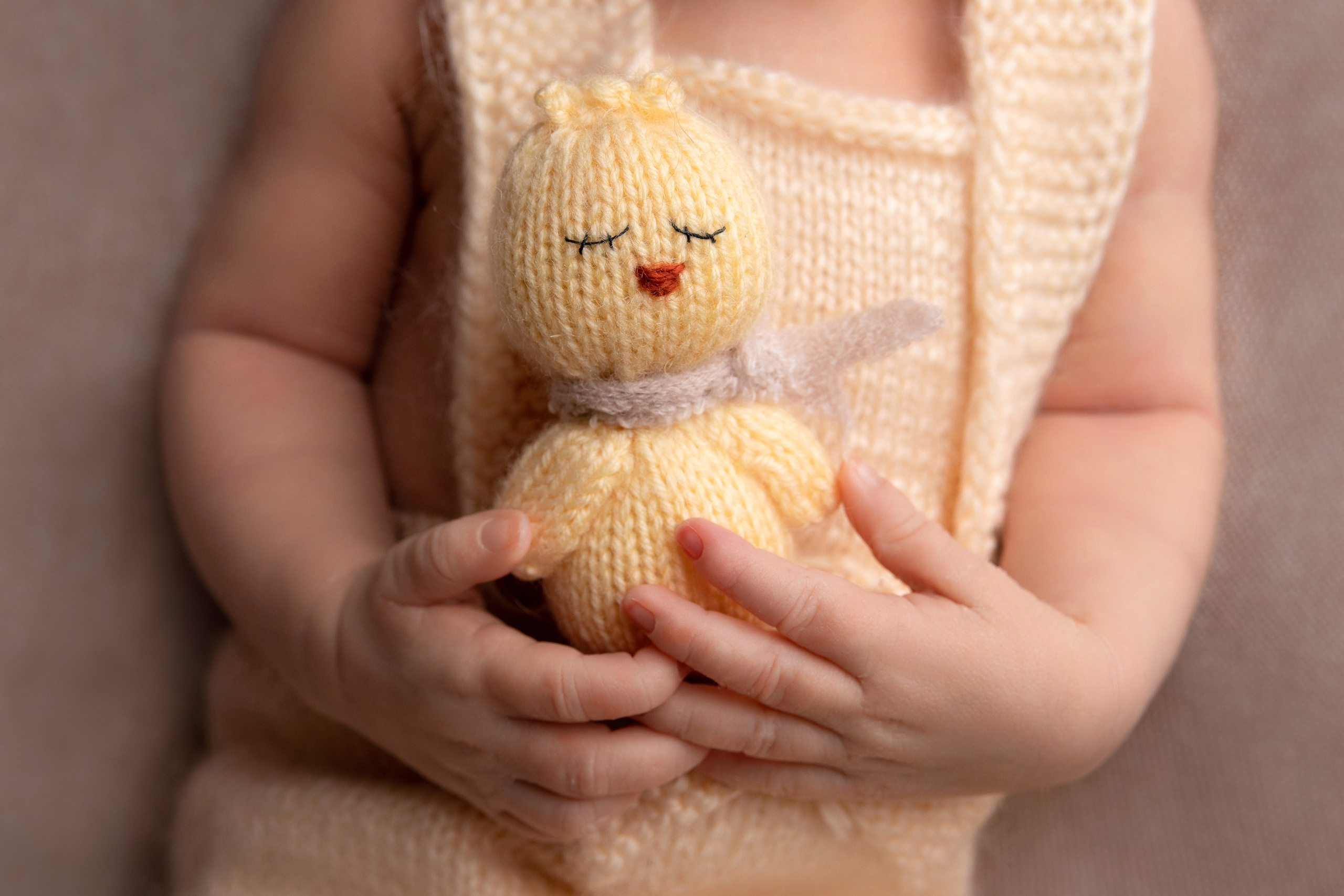 Фото с родителями/Макроснимки. Фотограф новорожденных Оренбург и свадебный фотограф Оренбург