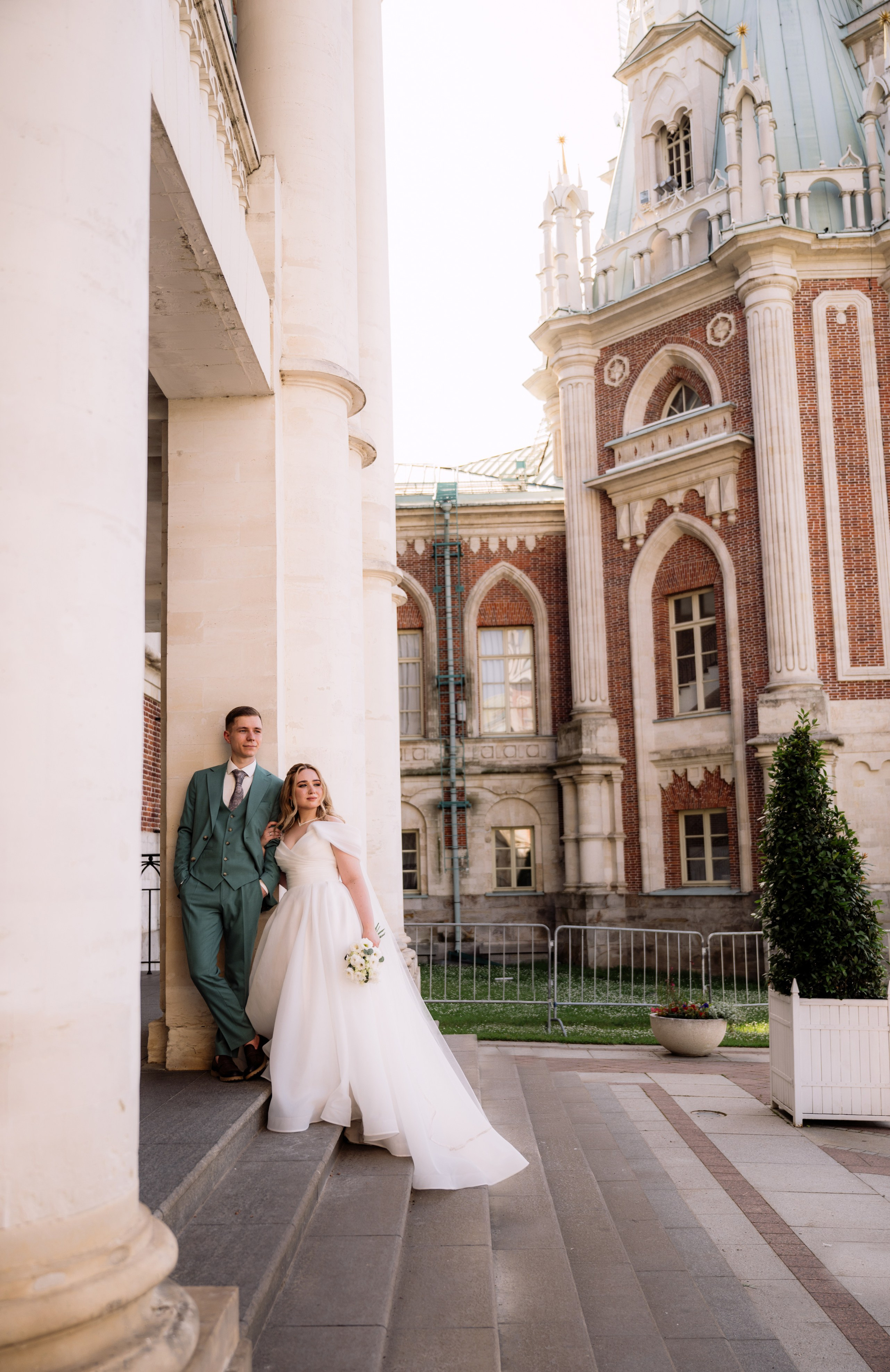 Свадебная прогулка в Царицино. Фотограф в Москве Алёна Степутенко