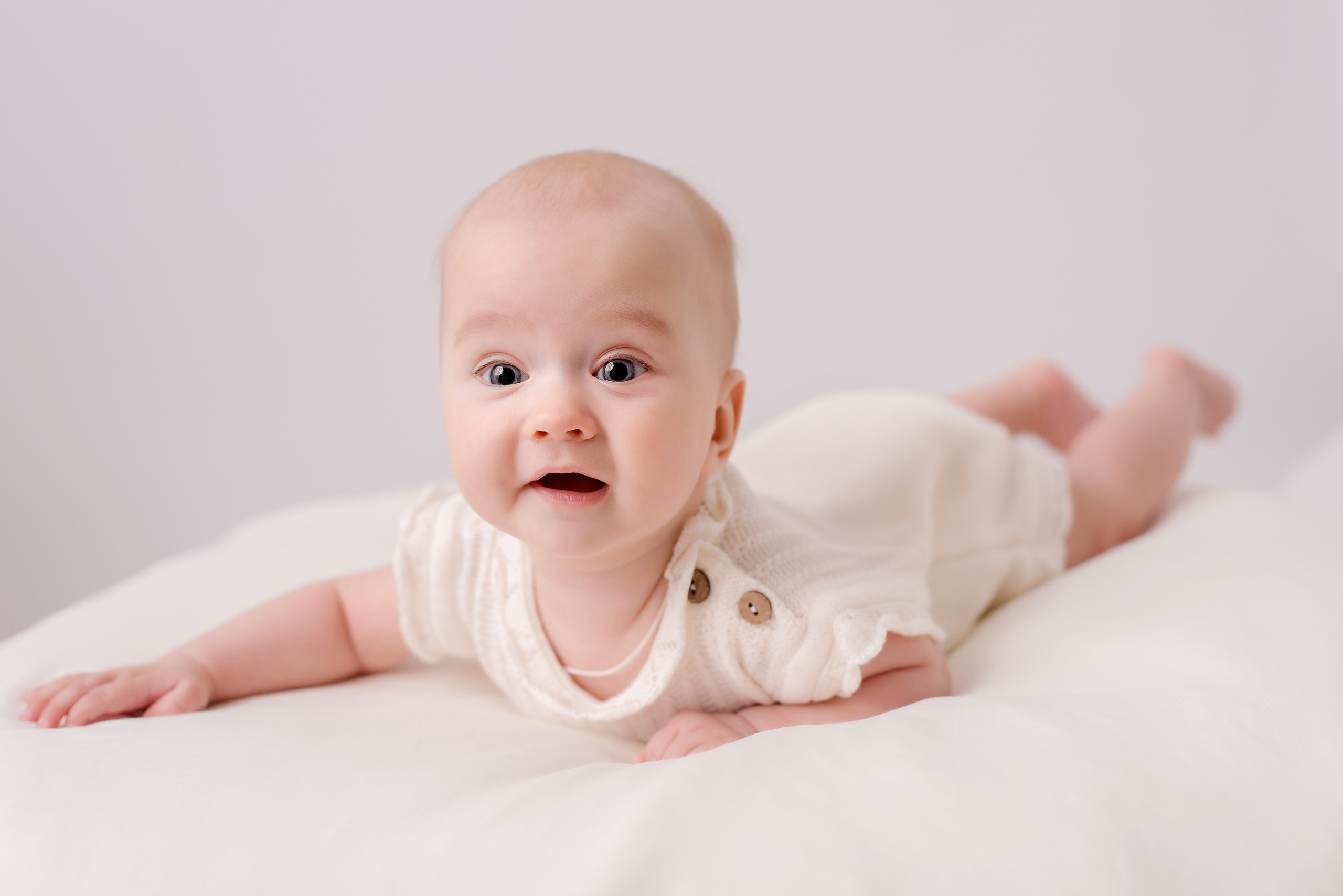 София 4 месяцев. Детский фотограф в Долгопрудном и Москве