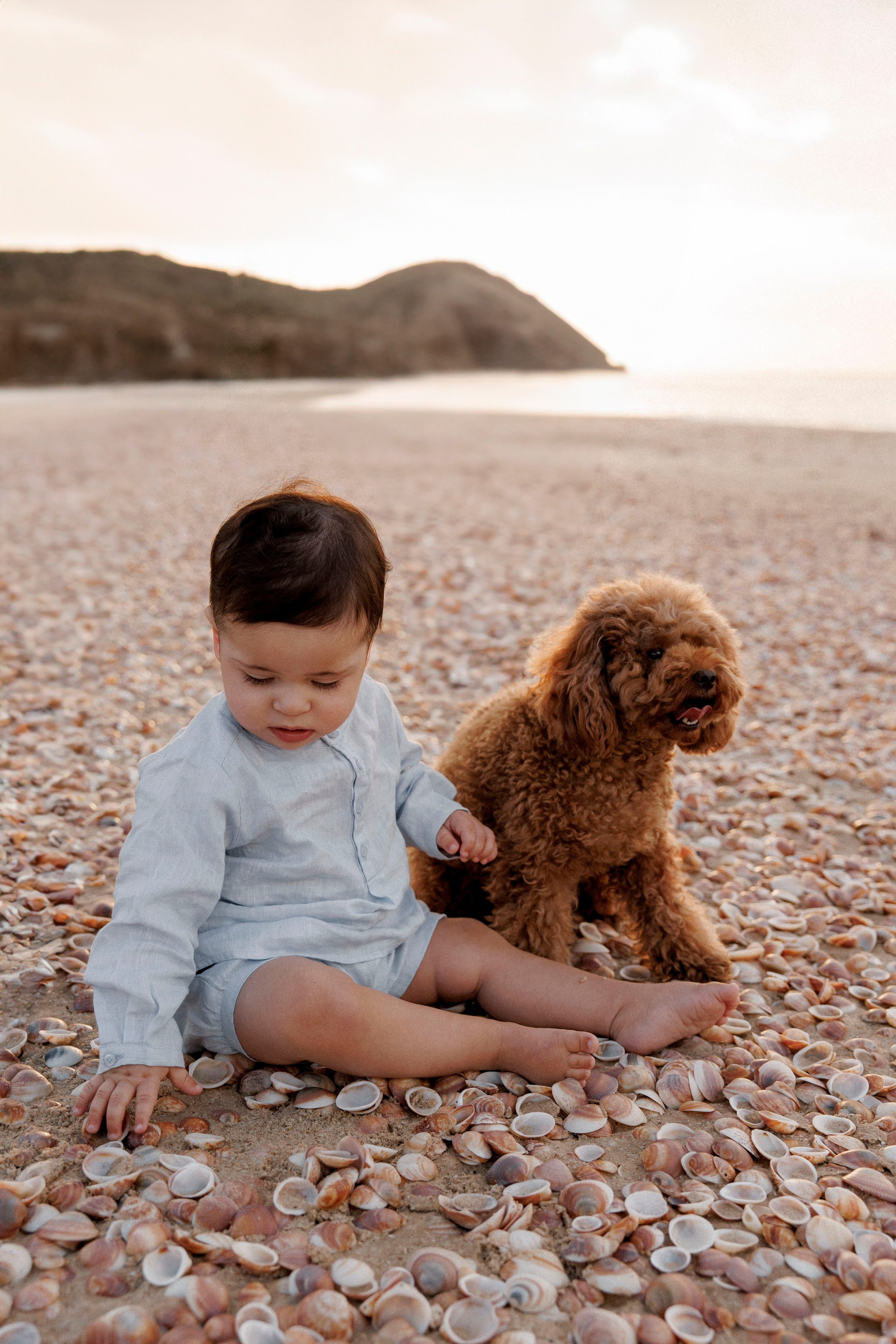 First year family photos near the sea. Главная