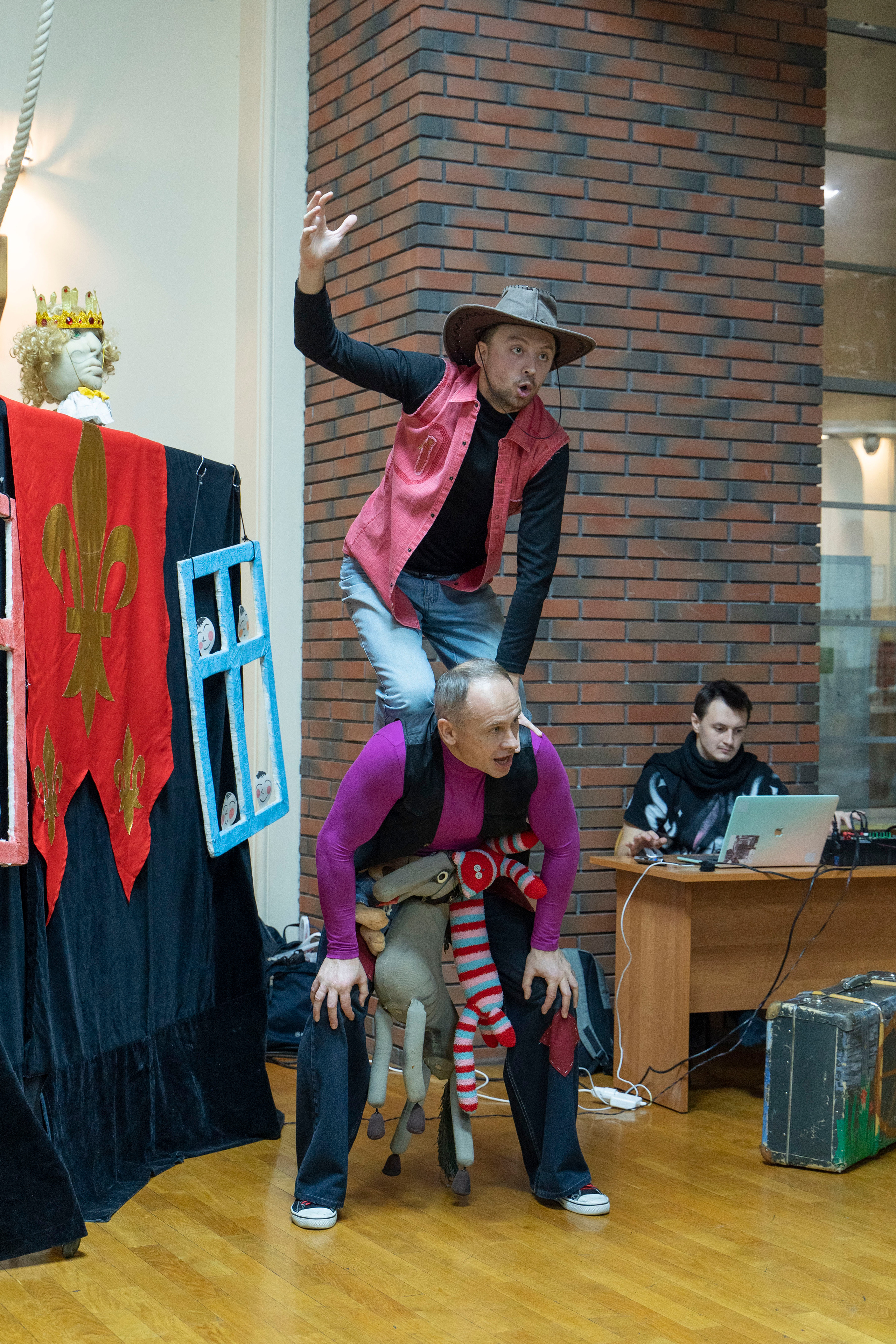 Новогодний праздник детского театра танца. Фотограф в Санкт-Петербурге, фотодни в СПБ