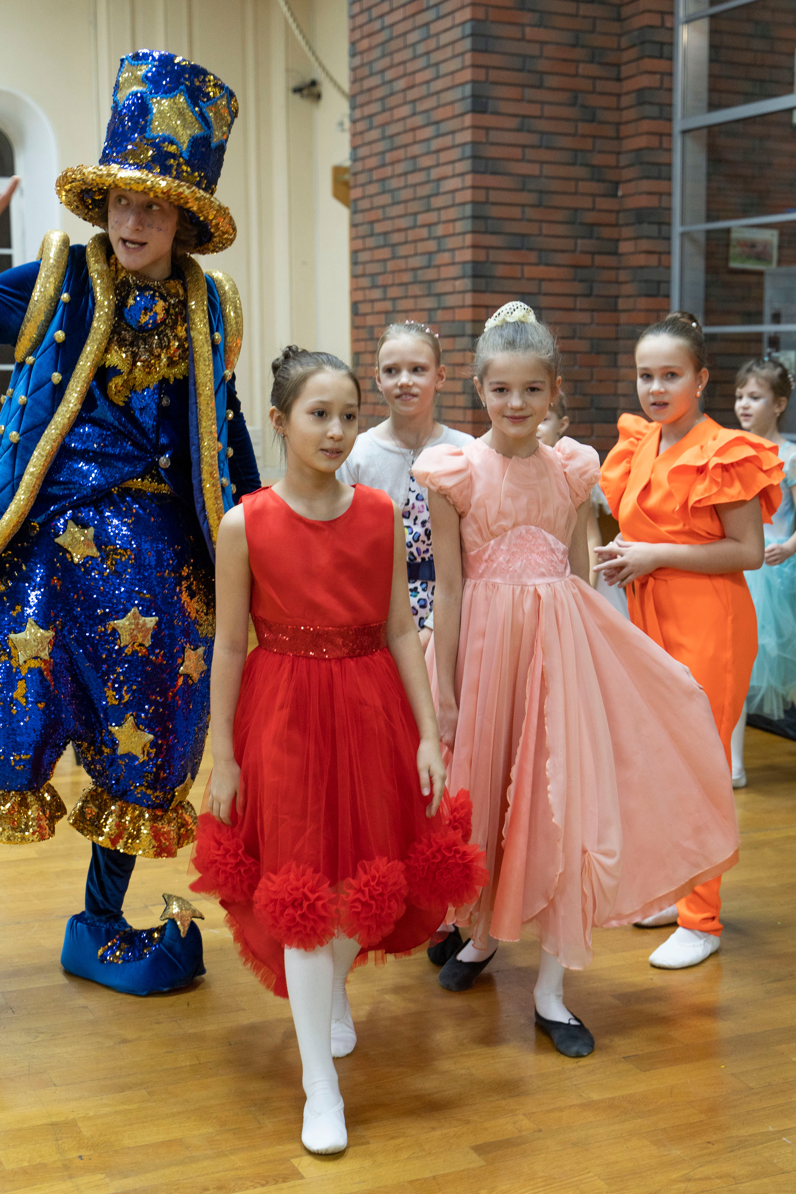 Новогодний праздник детского театра танца. Фотограф в Санкт-Петербурге, фотодни в СПБ