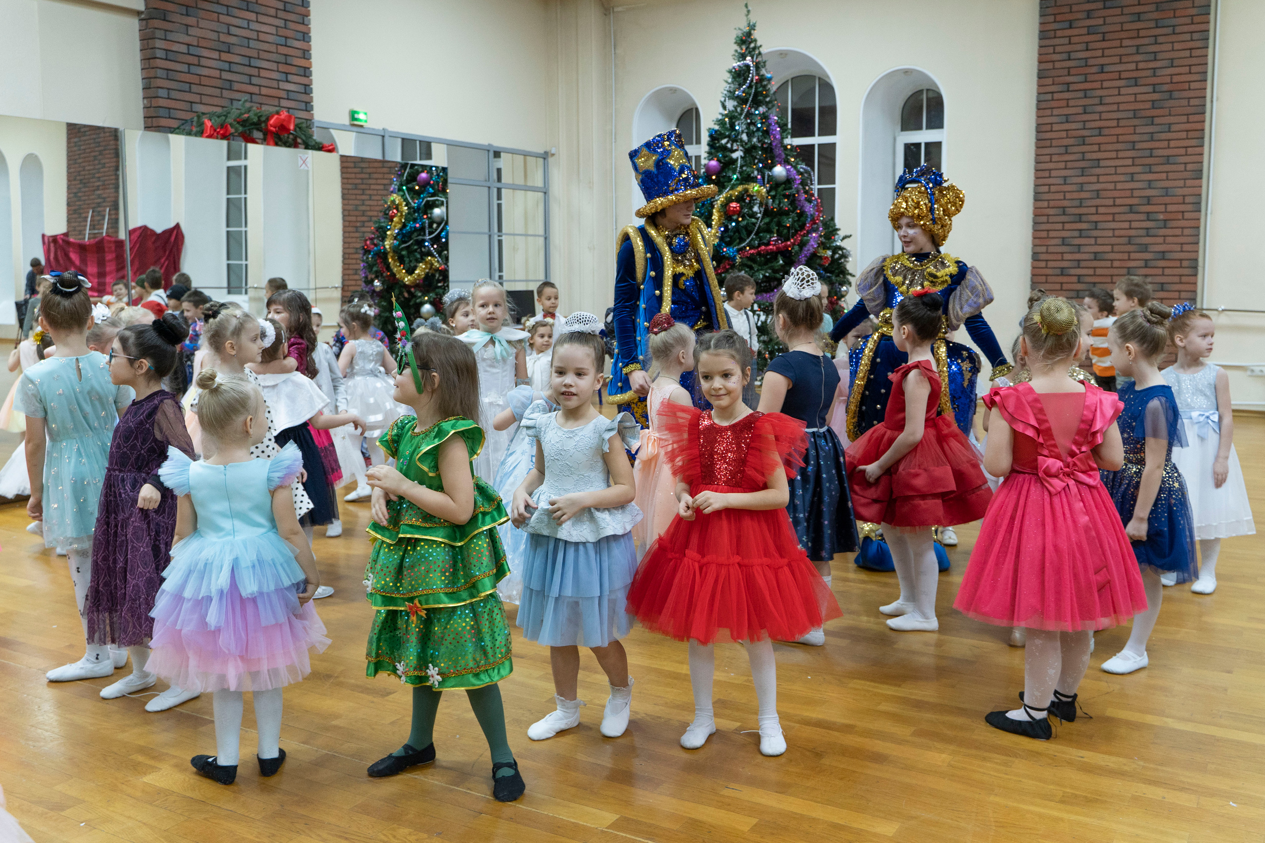 Новогодний праздник детского театра танца. Фотограф в Санкт-Петербурге, фотодни в СПБ