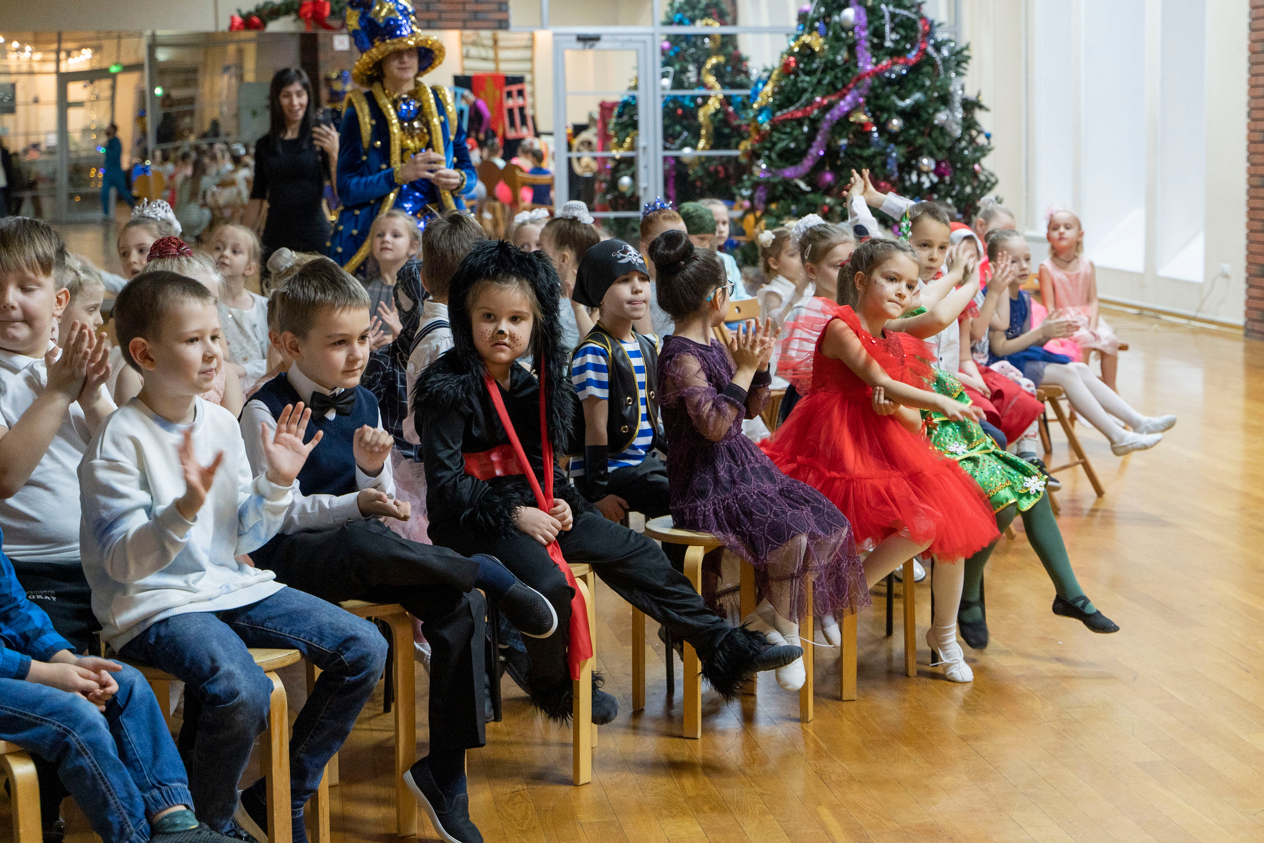 Новогодний праздник детского театра танца. Фотограф в Санкт-Петербурге, фотодни в СПБ