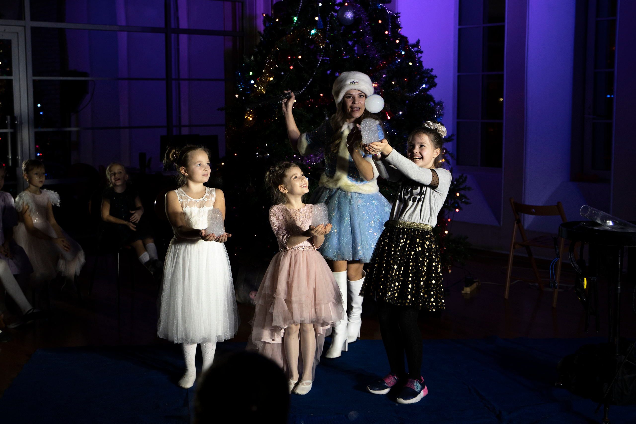 Новогодний праздник детского театра танца. Фотограф в Санкт-Петербурге, фотодни в СПБ