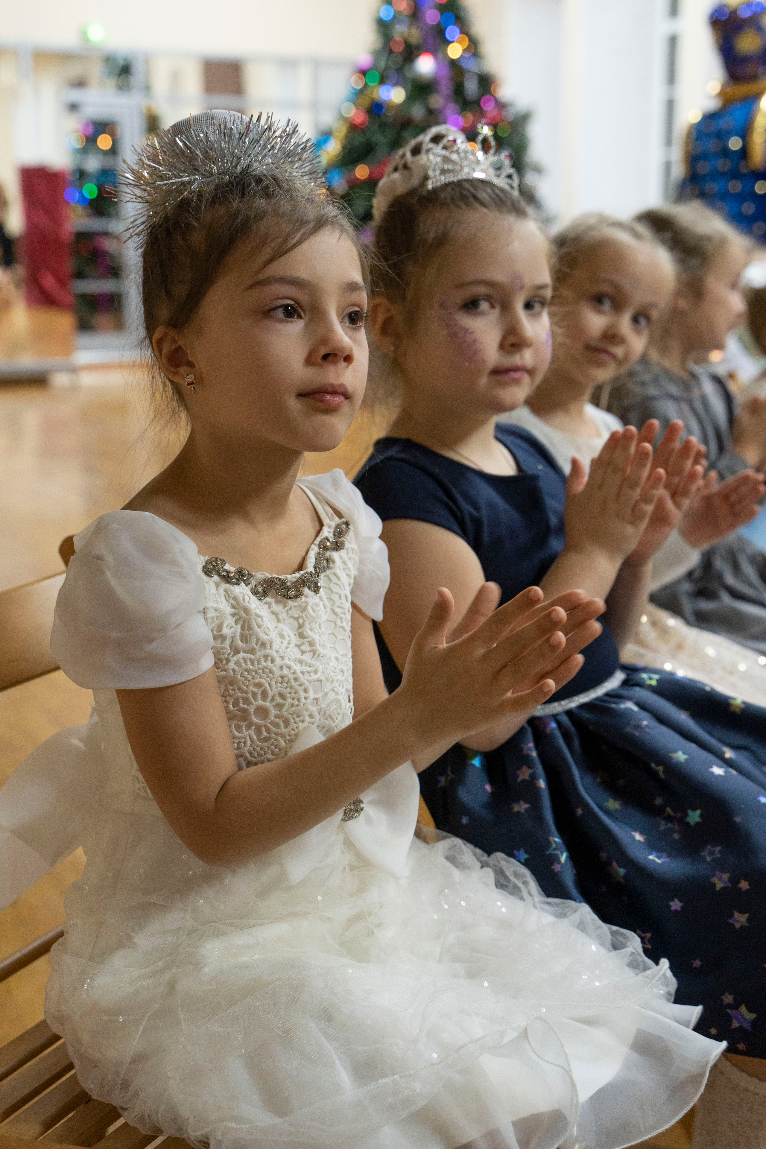 Новогодний праздник детского театра танца. Фотограф в Санкт-Петербурге, фотодни в СПБ