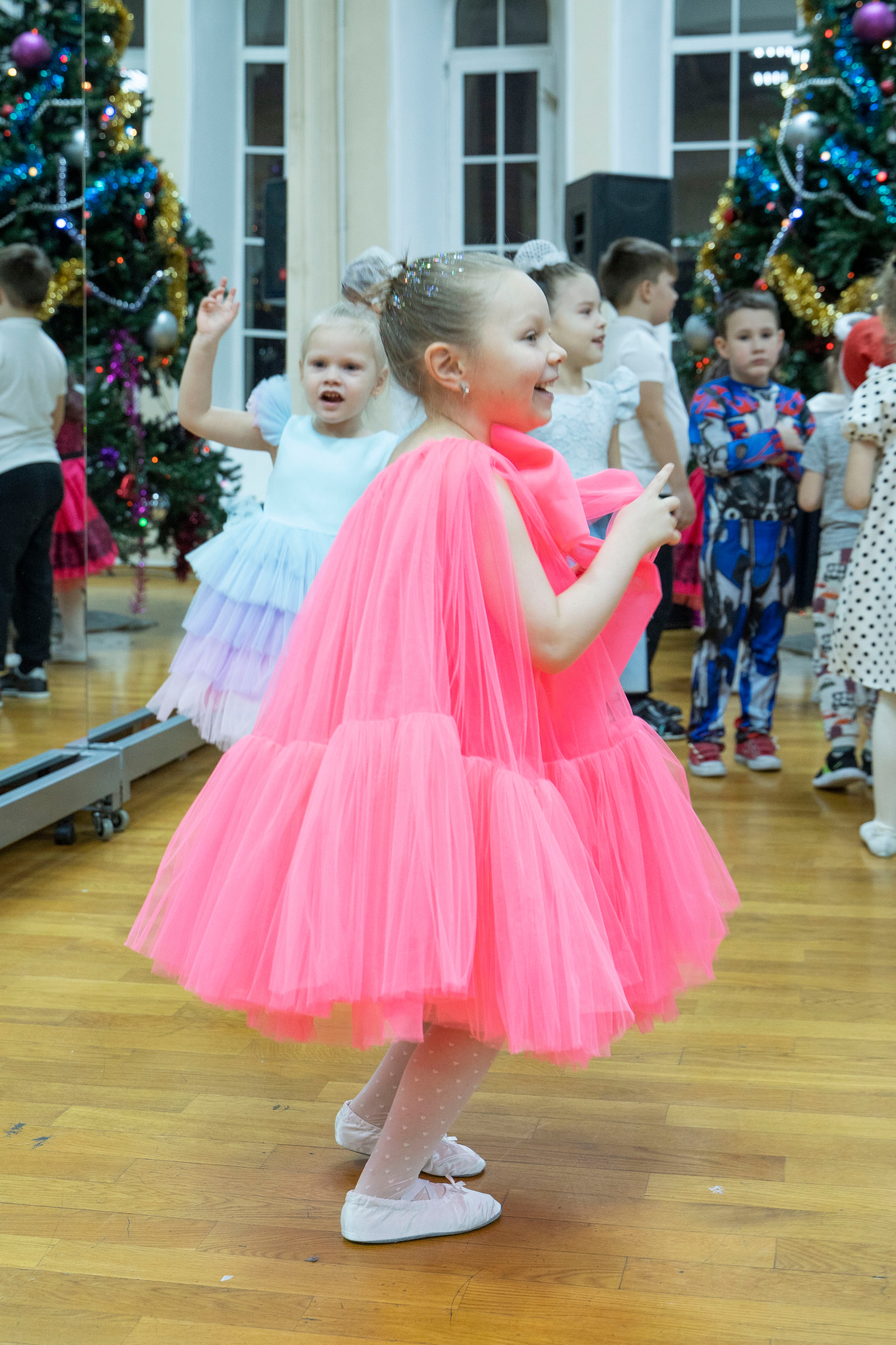 Новогодний праздник детского театра танца. Фотограф в Санкт-Петербурге, фотодни в СПБ