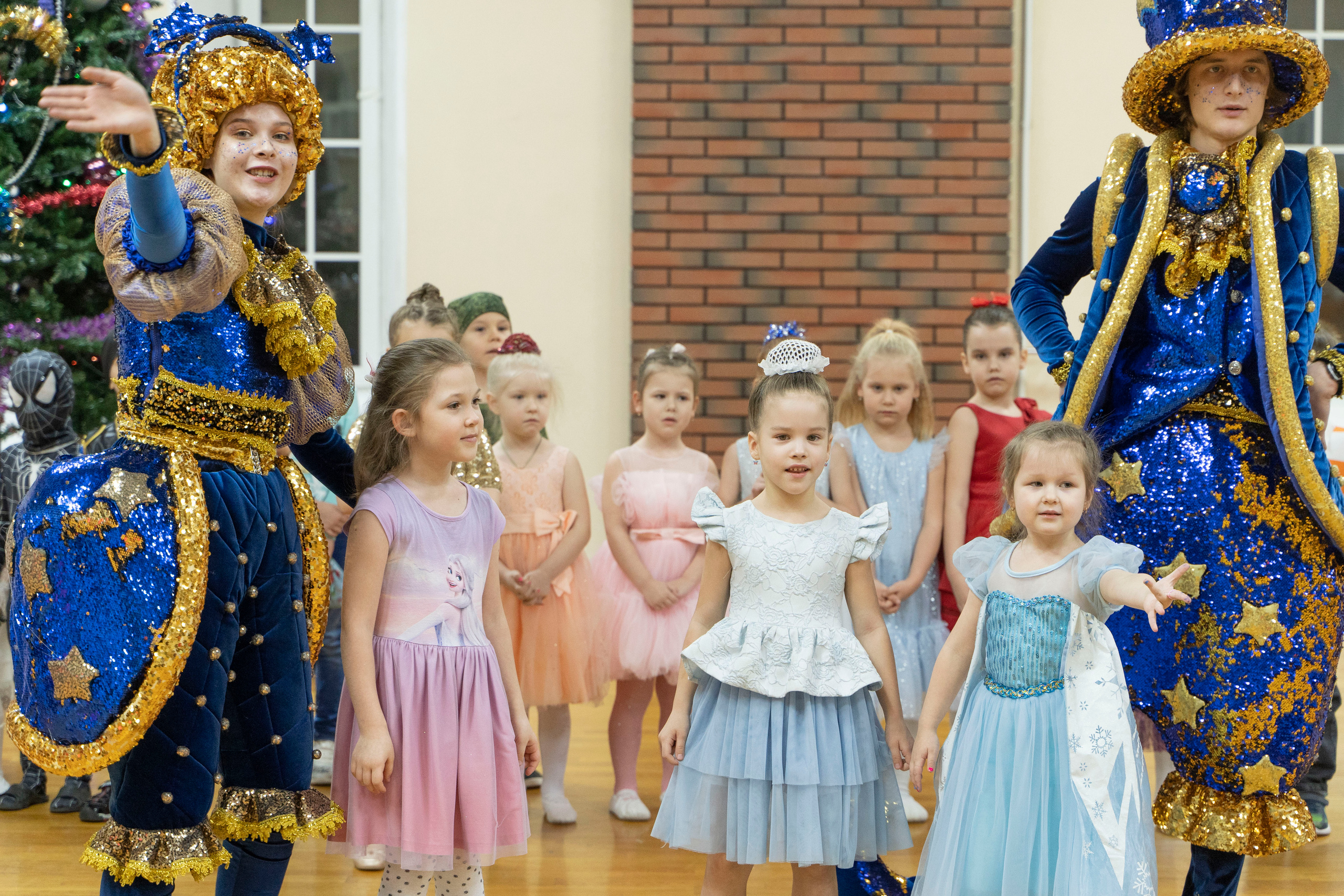 Новогодний праздник детского театра танца. Фотограф в Санкт-Петербурге, фотодни в СПБ
