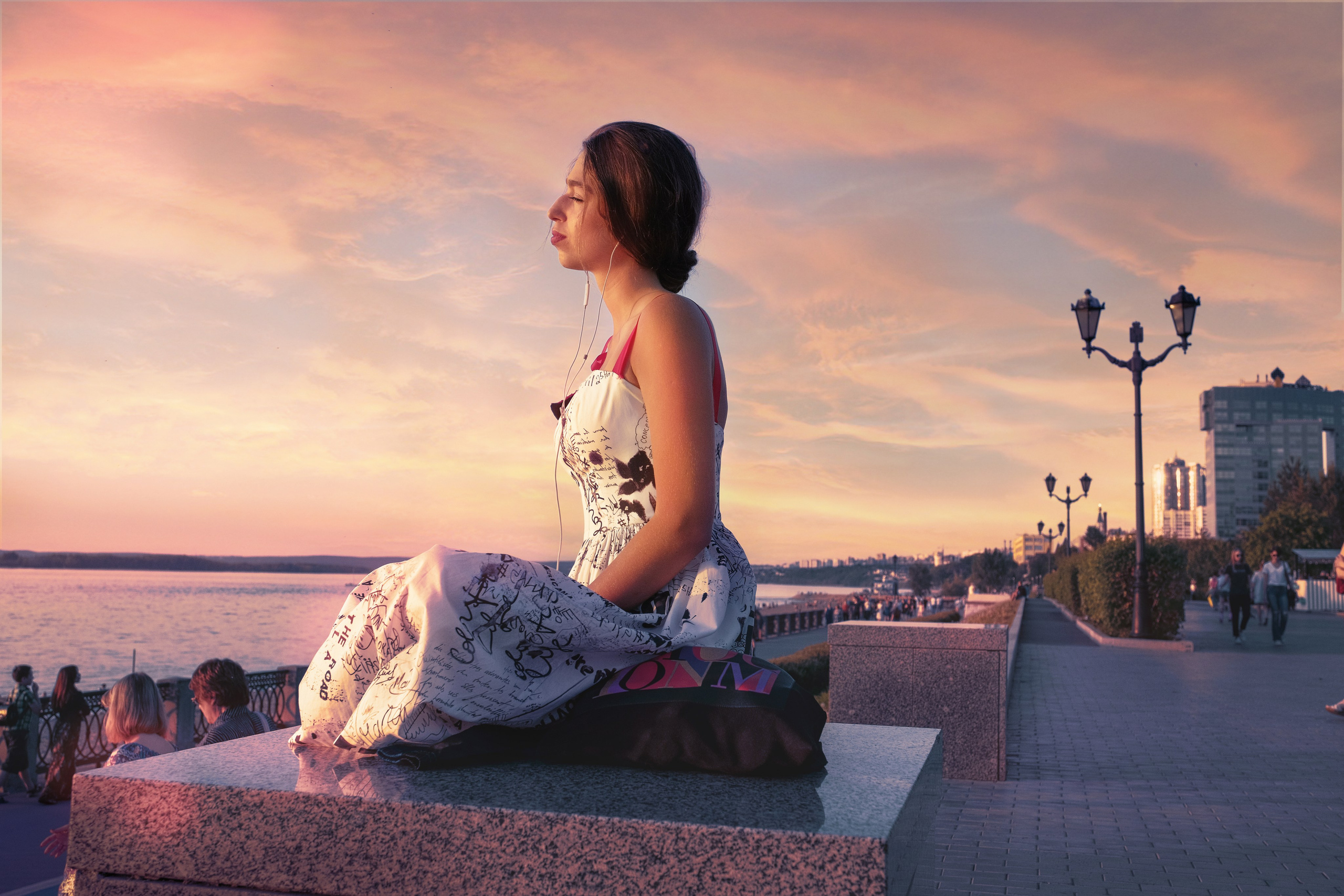 Летняя фотосессия на природе, в лесу, на улице. Семейная с детьми